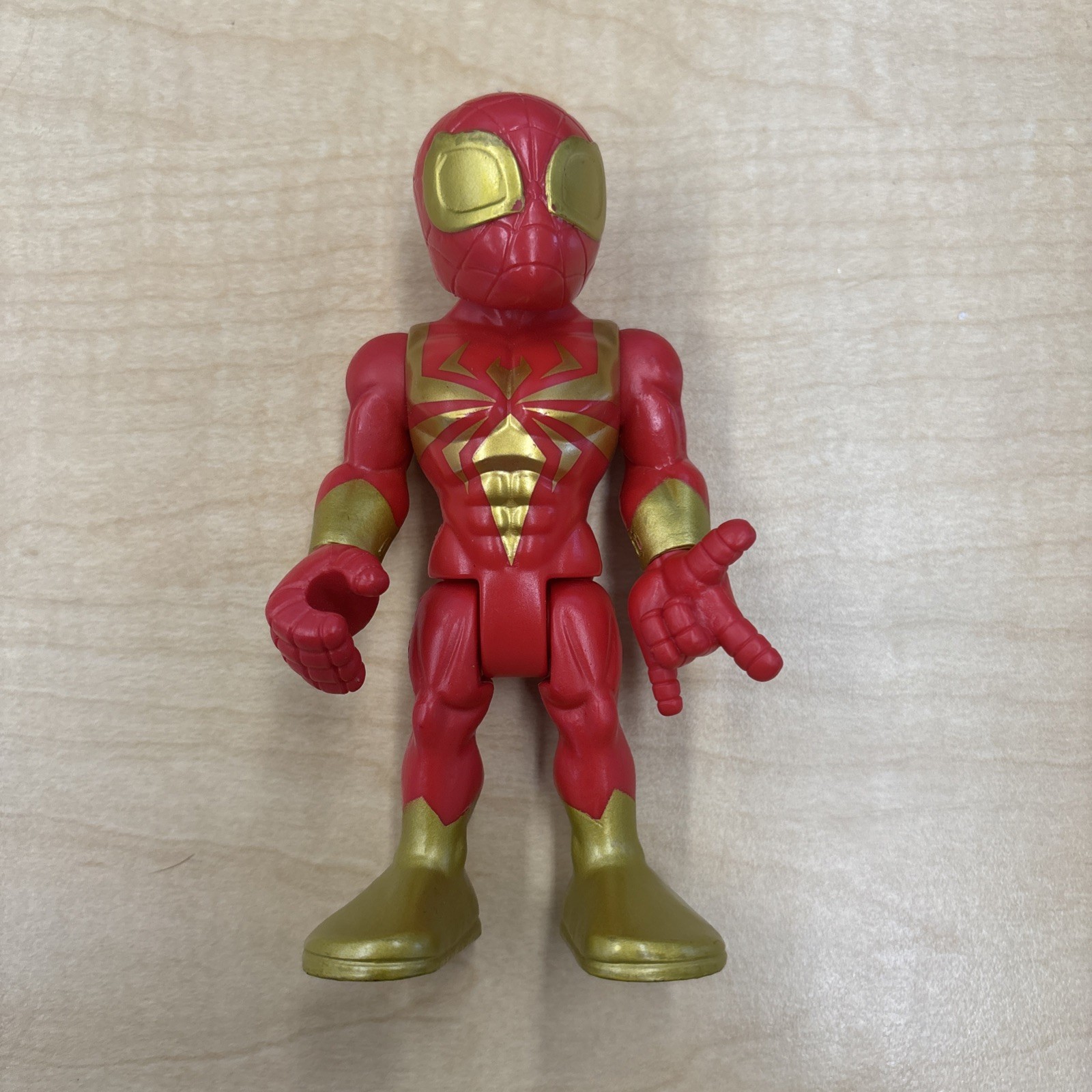 IRON SPIDER Marvel Super Hero Adventures Red & Gold Spiderman Hasbro Playskool