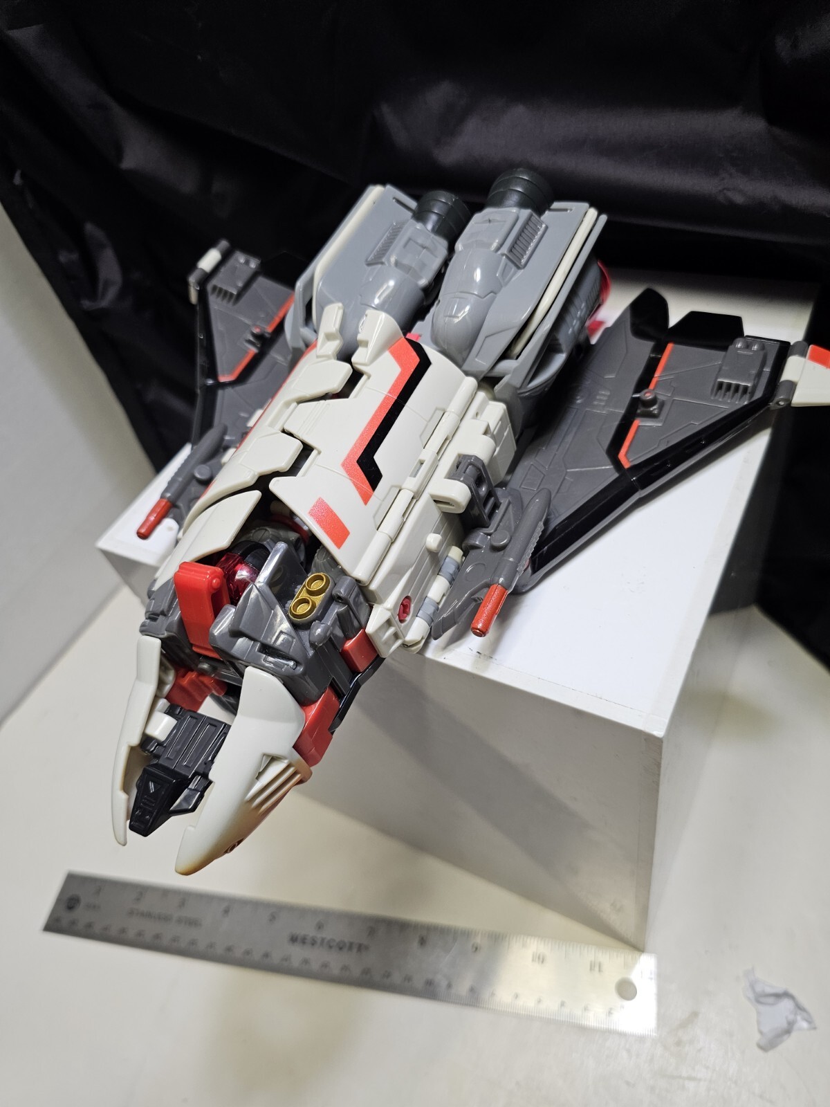 Hasbro Transformers Armada Giga-Con Jetfire Incomplete? Unsure Whats Missing