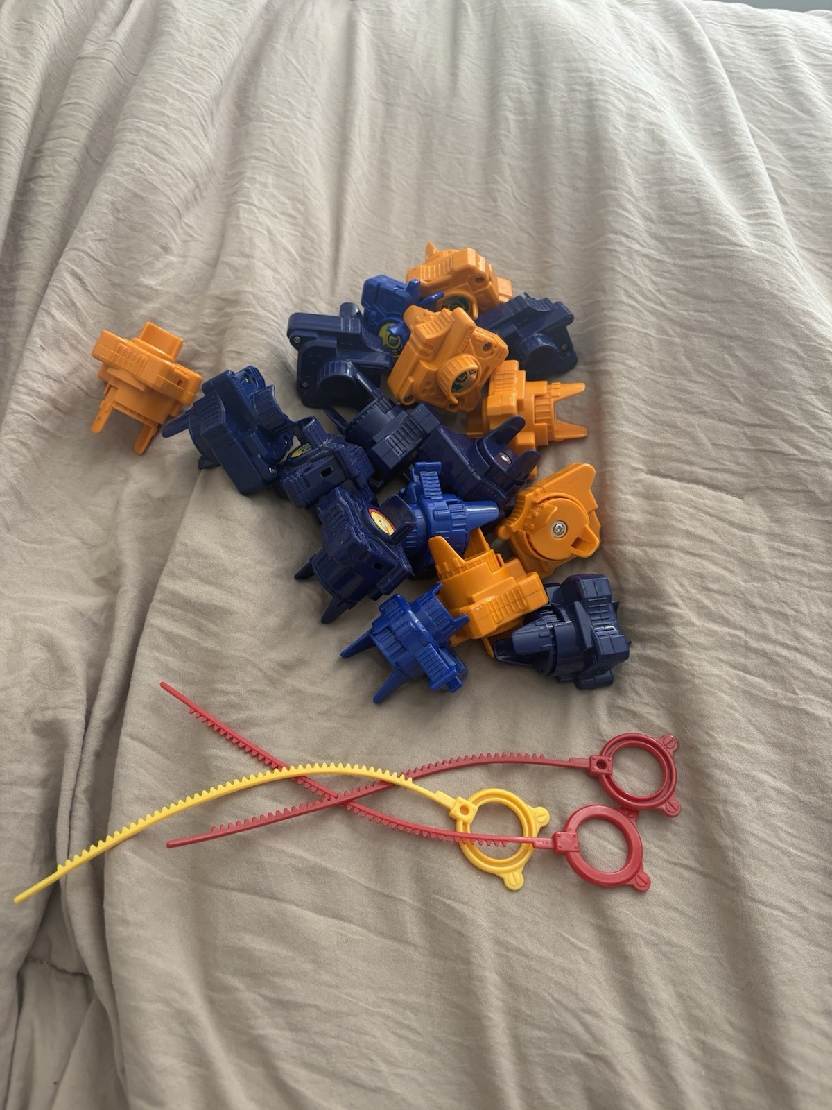 1 Left Spin Launcher Ripcord Old Plastic Generation Beyblade Hasbro Takara READ