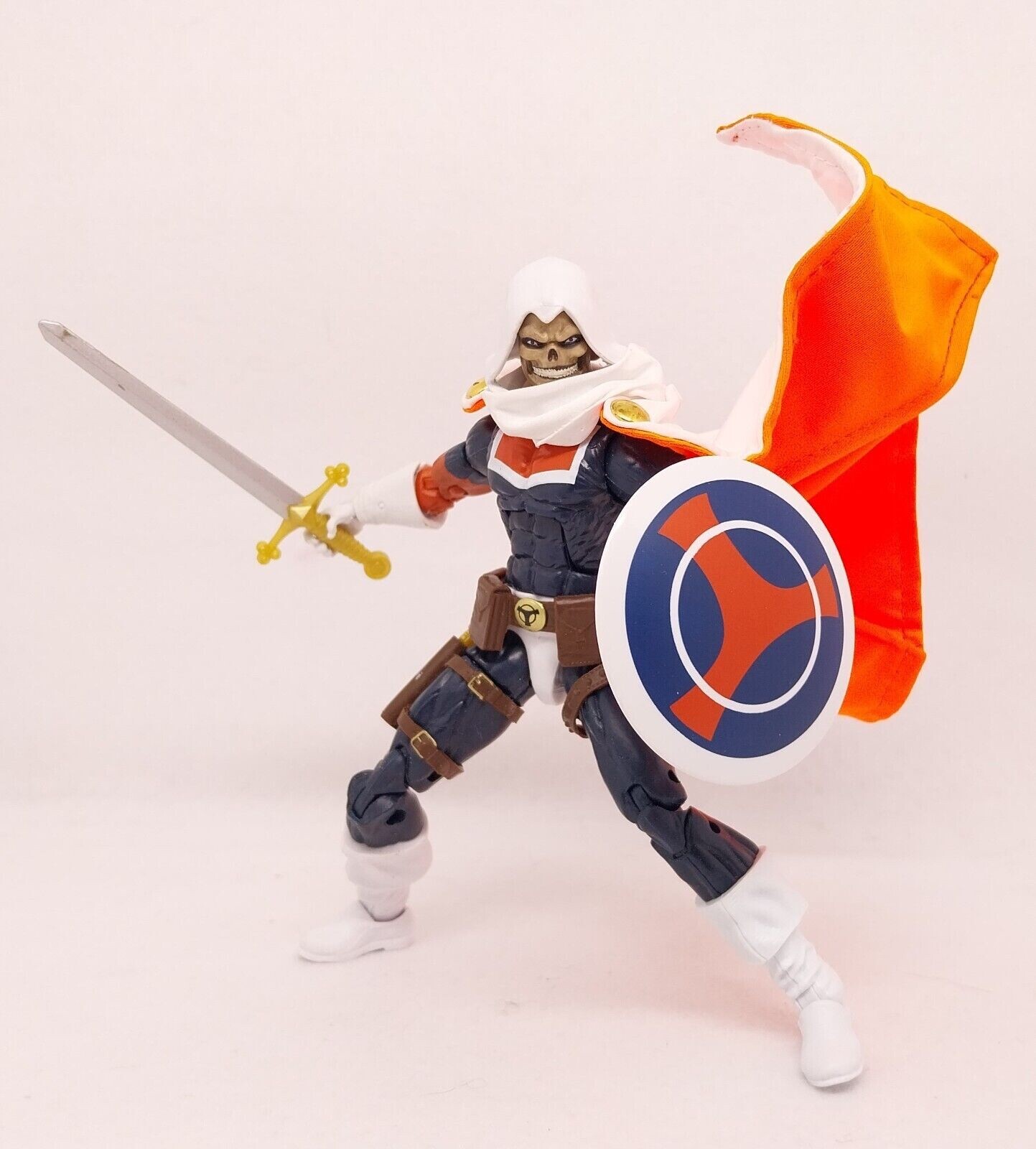 SU-C-TM: CUSTOM WIRED CAPE FOR MARVEL LEGENDS COMIC TASKMASTER ACTION FIGURE