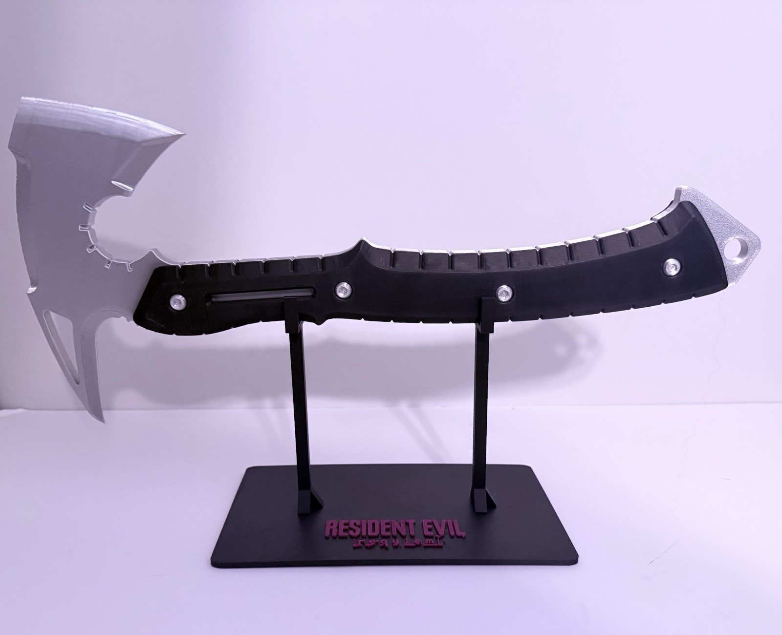 Resident Evil: Requiem Leon S. Kennedy Hatchet Axe W/ Stand Cosplay Silver/Blk
