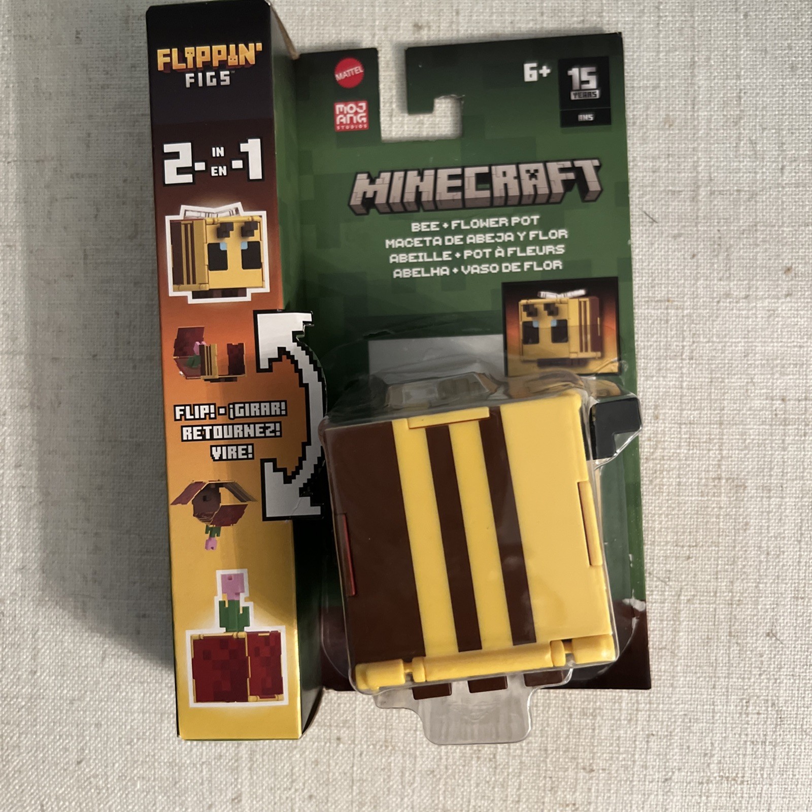 Minecraft Flippin Figs 2-in-1 Bee & Flower Pot Video Game 15 Years Action Figure