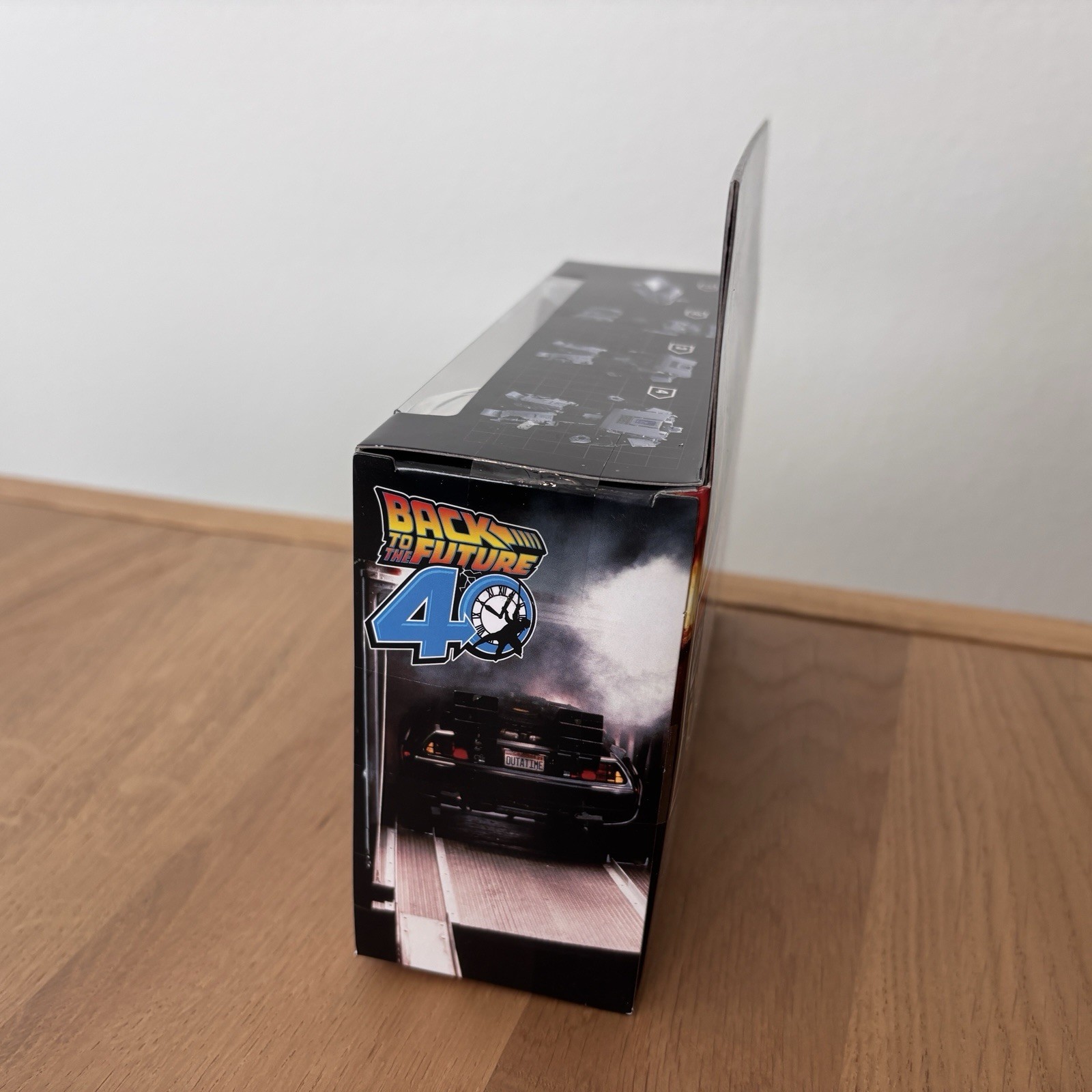 💥NEW Transformers Back to the Future Gigawatt Limited Edition 1985 40th BTTF G1