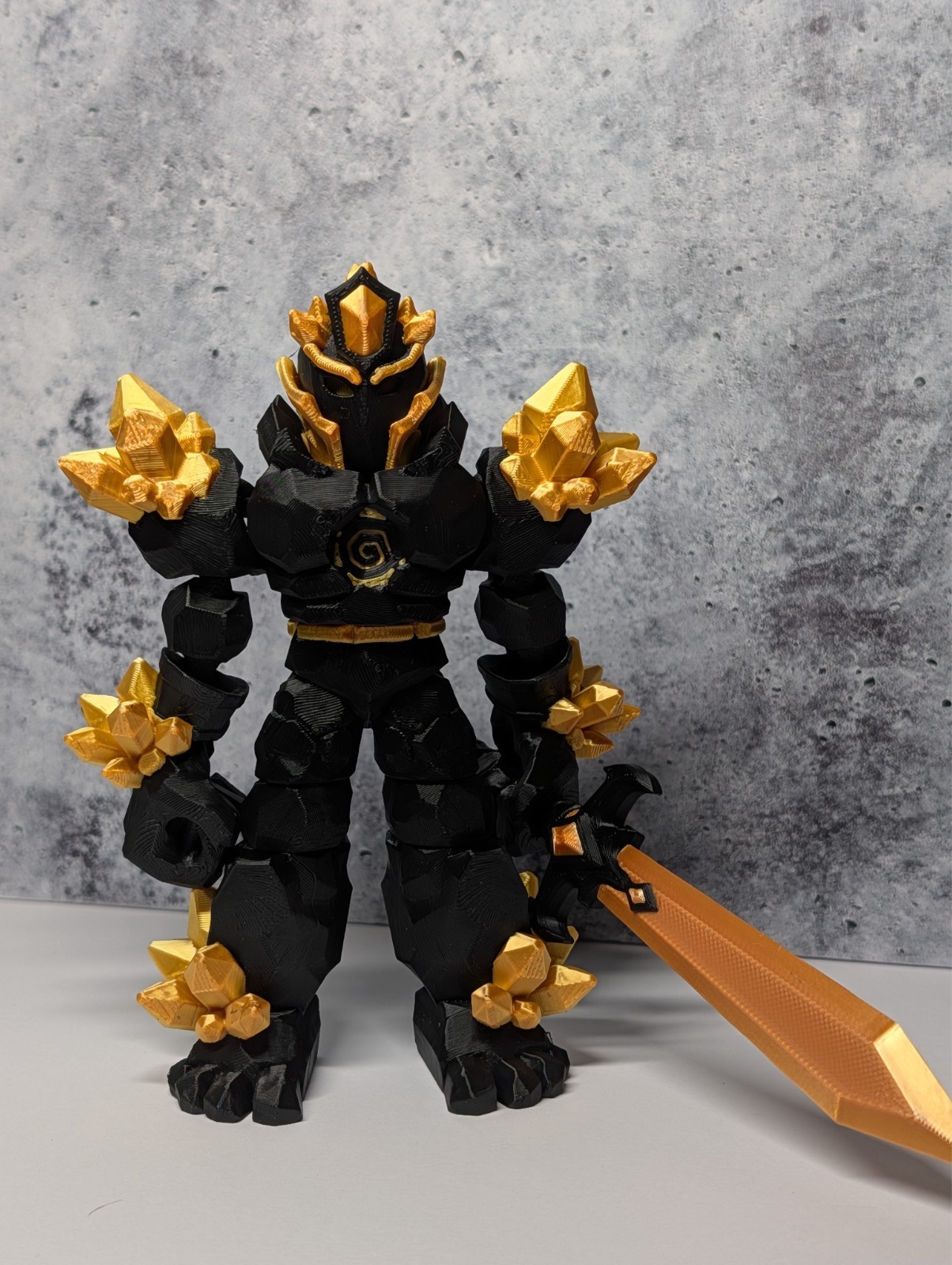 3D printed Crystal Warrior with removable Sword, PLA black and rainbow silk