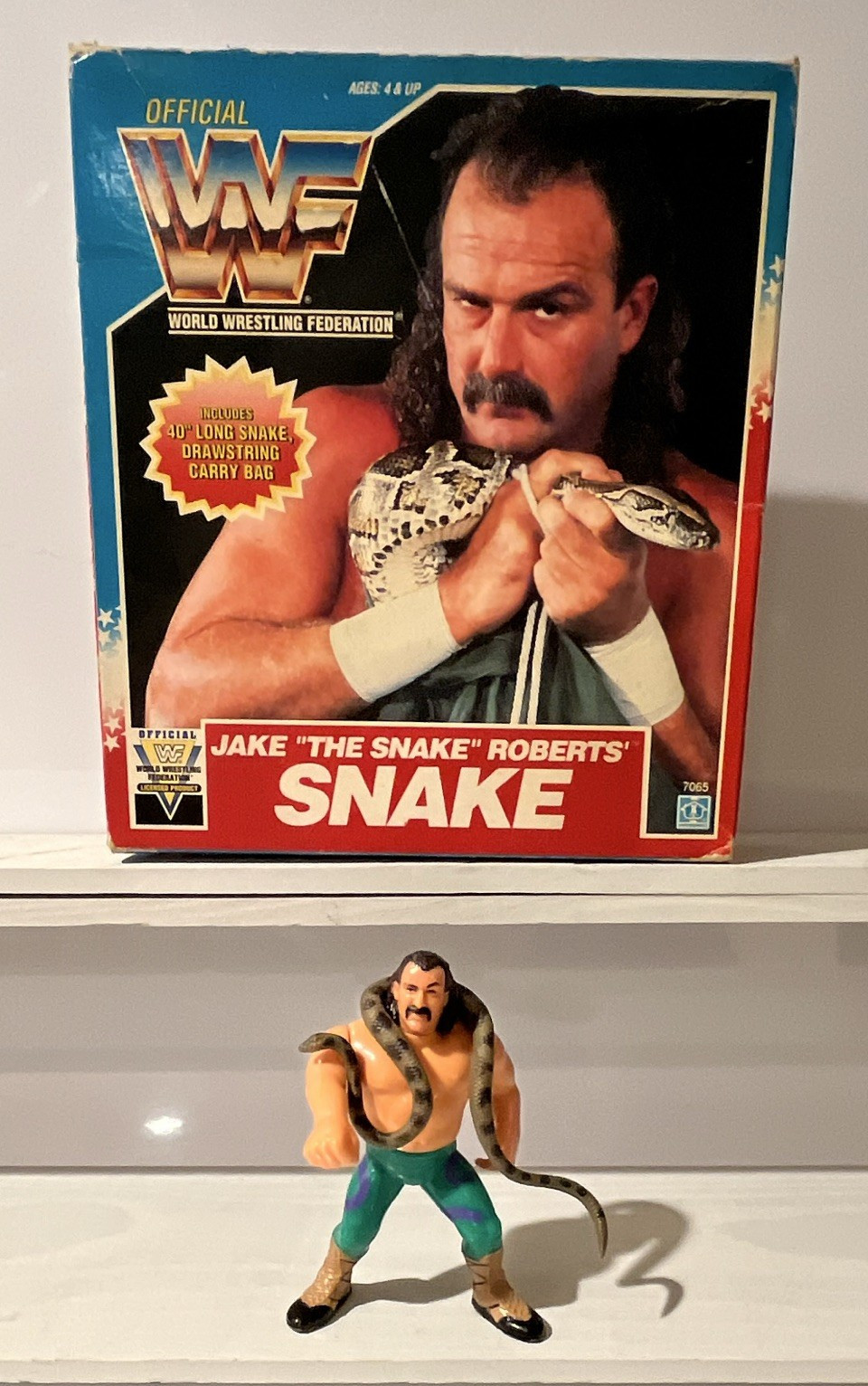 Hasbro WWF Jake « The Snake » Roberts Figure w/ Snake + Boxed Damion Snake