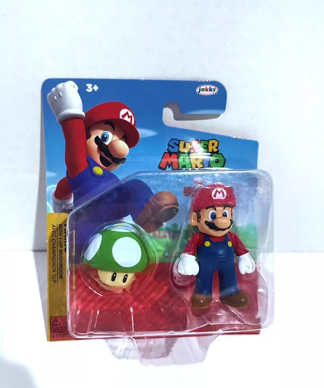 Nintendo Super Mario 2.5 inch Figure with 1-Up Mushroom!!