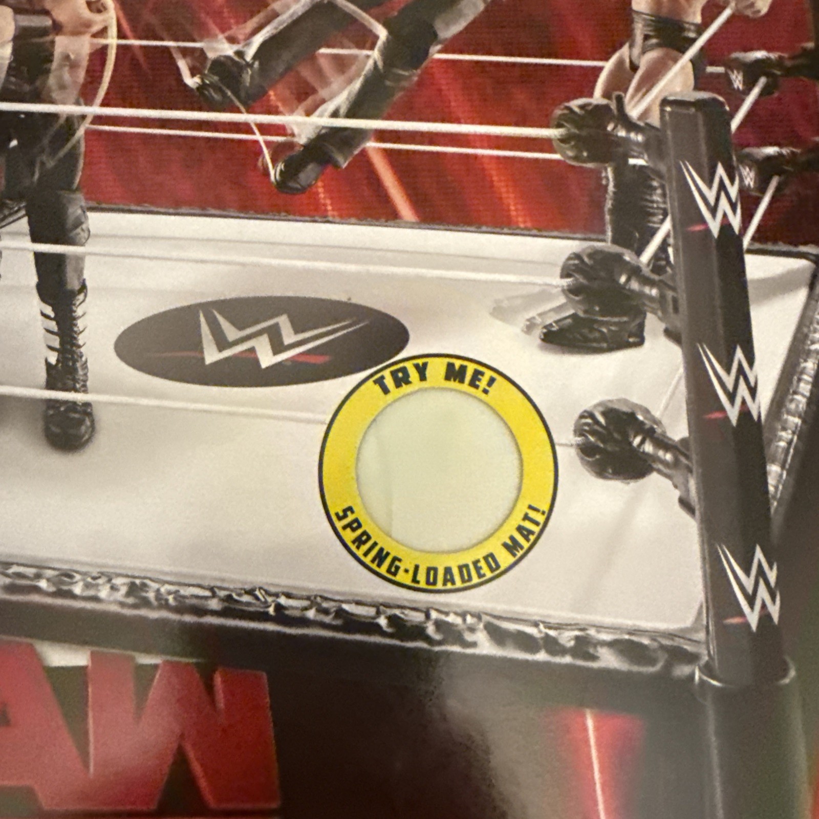 WWE Superstar Ring 14&Prime; Spring-Loaded Mat Pro-Tension Ropes 4 Events in 1 Playset