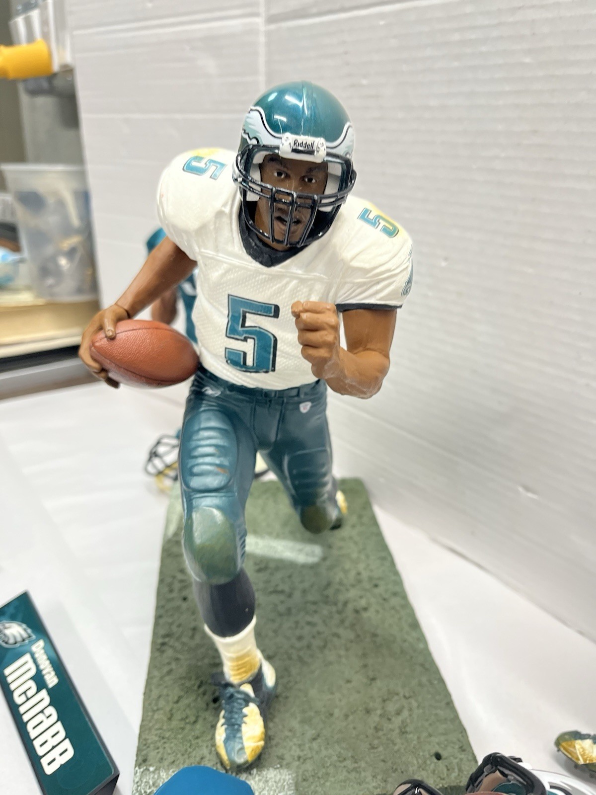 MCFARLANE NFL EAGLES DONOVAN MCNABB 12&Prime; LOOSE VARIANT & FIGURE PUPPET LOT