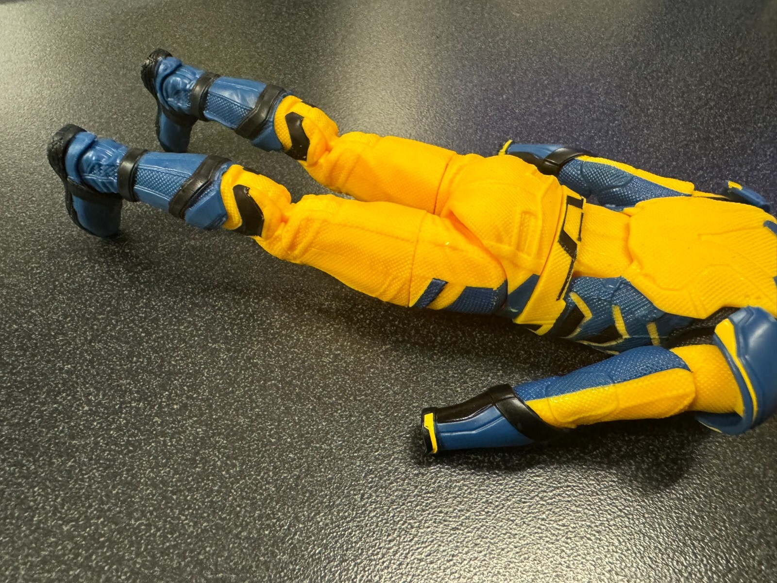Hasbro Marvel Legends 6&Prime; Scale DEADPOOL 3 (WOLVERINE BODY ONLY) MINT Jackman