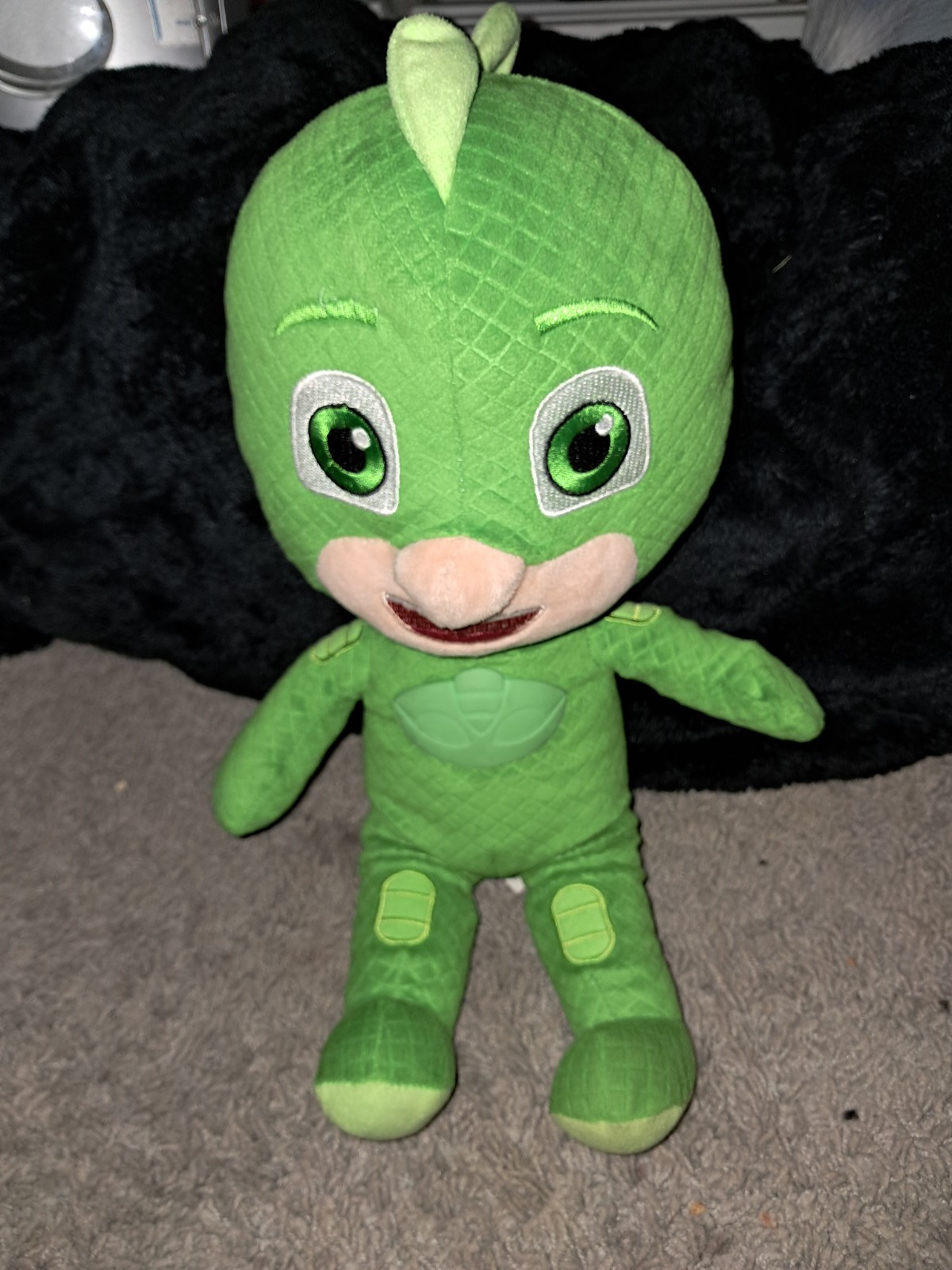 PJ Masks Plush Stuffed Gekko Sings Talks Lights Up 14&Prime; Toy Green Disney Junior
