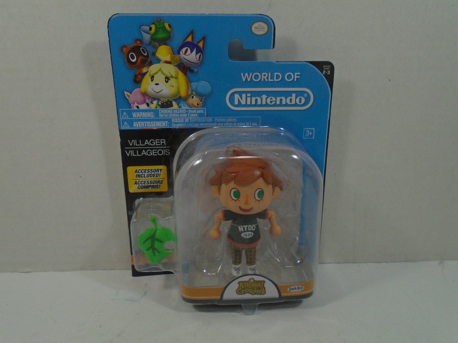 2016 JAKKS PACIFIC–WORLD NINTENDO ANIMAL CROSSING–4&Prime; VILLAGER MINI FIGURE