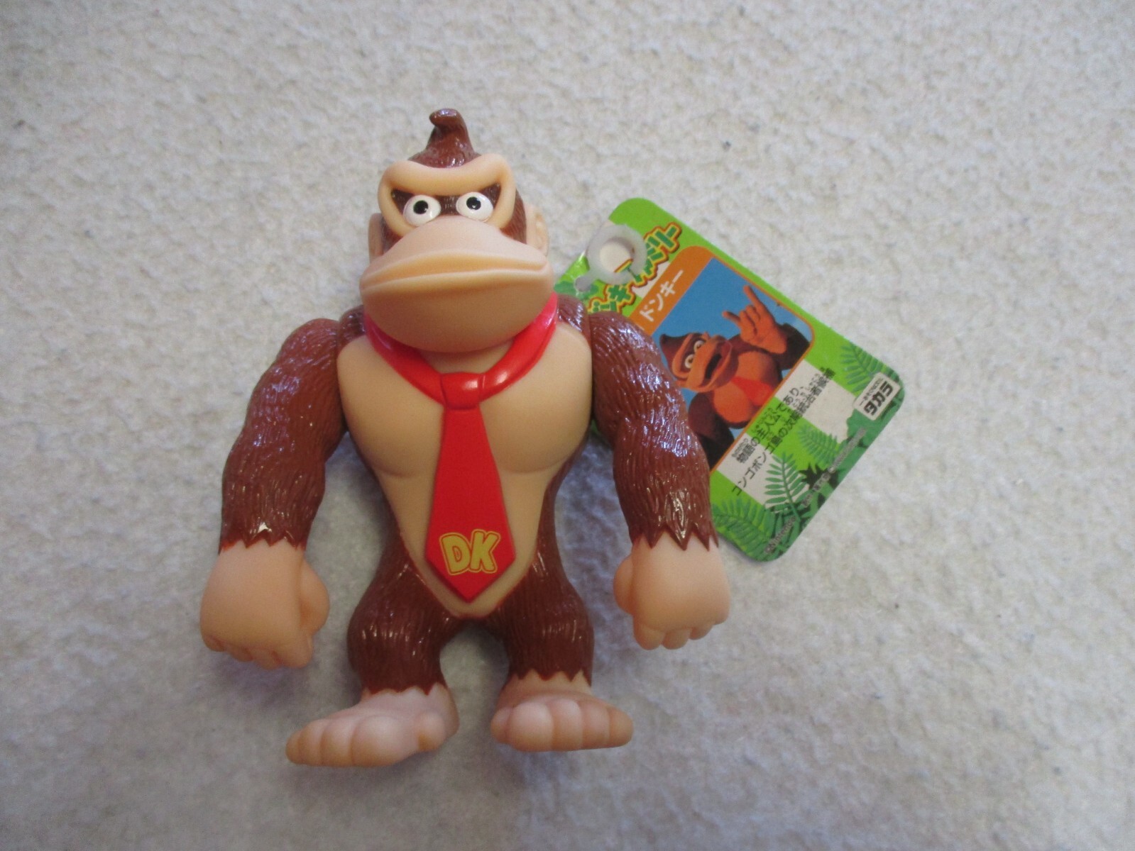 DONKEY KONG S-01 VINIYL FIGURE NEW WITH TAGS 1999 TAKARA NINTENDO