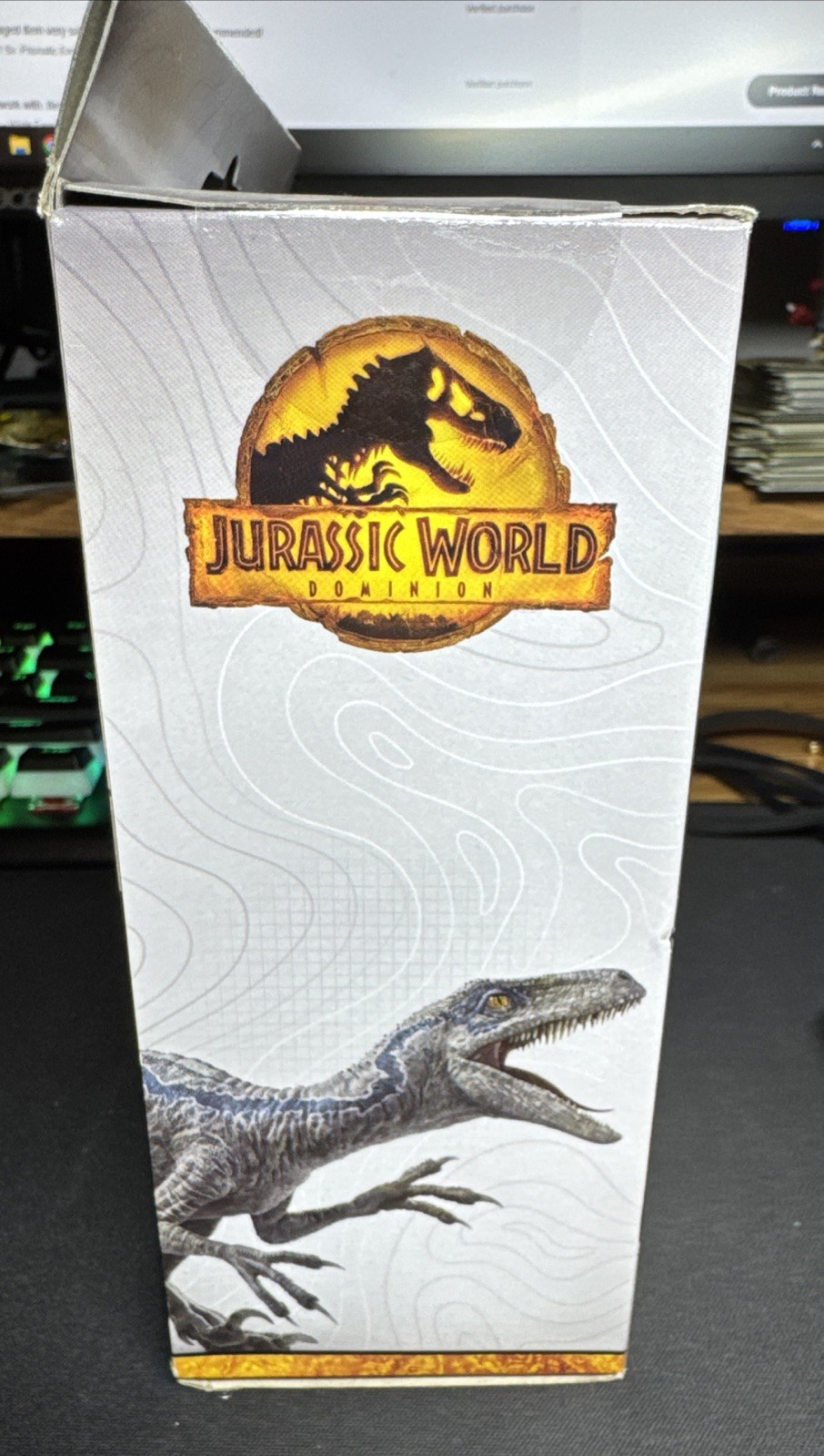 Jurassic World Dominion Micro Collection Playset w/ Gyrosphere Velociraptor Blue