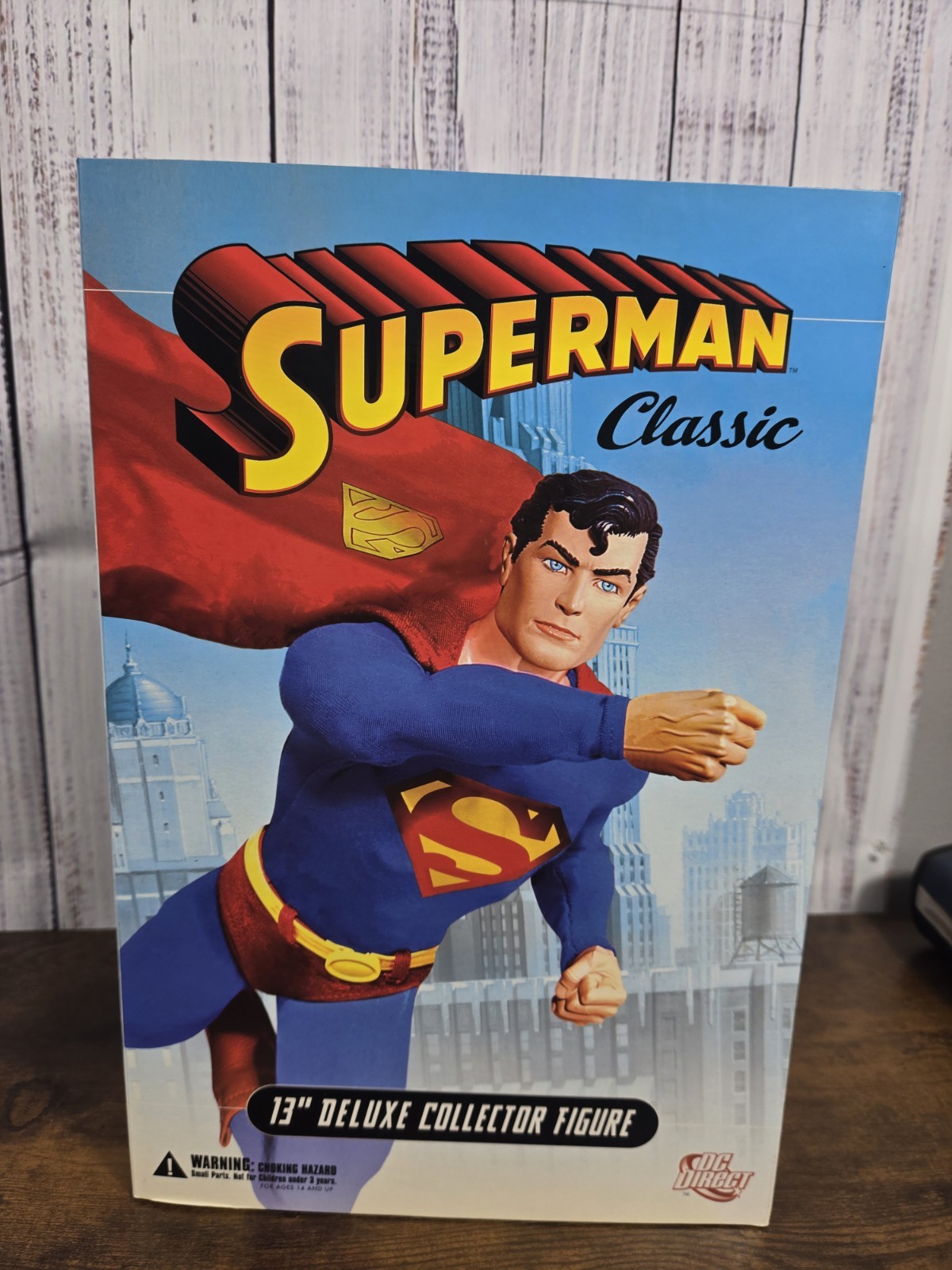 MINT DC Direct Superman Classic 13&Prime; Deluxe Collector Figure In Box Action Figure