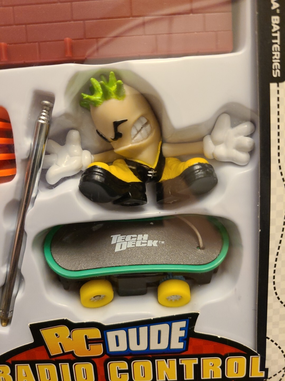 RARE Tech Deck Dude Radio Control Skateboard RC Dude Billy Sumo Eddie mhz Dudes