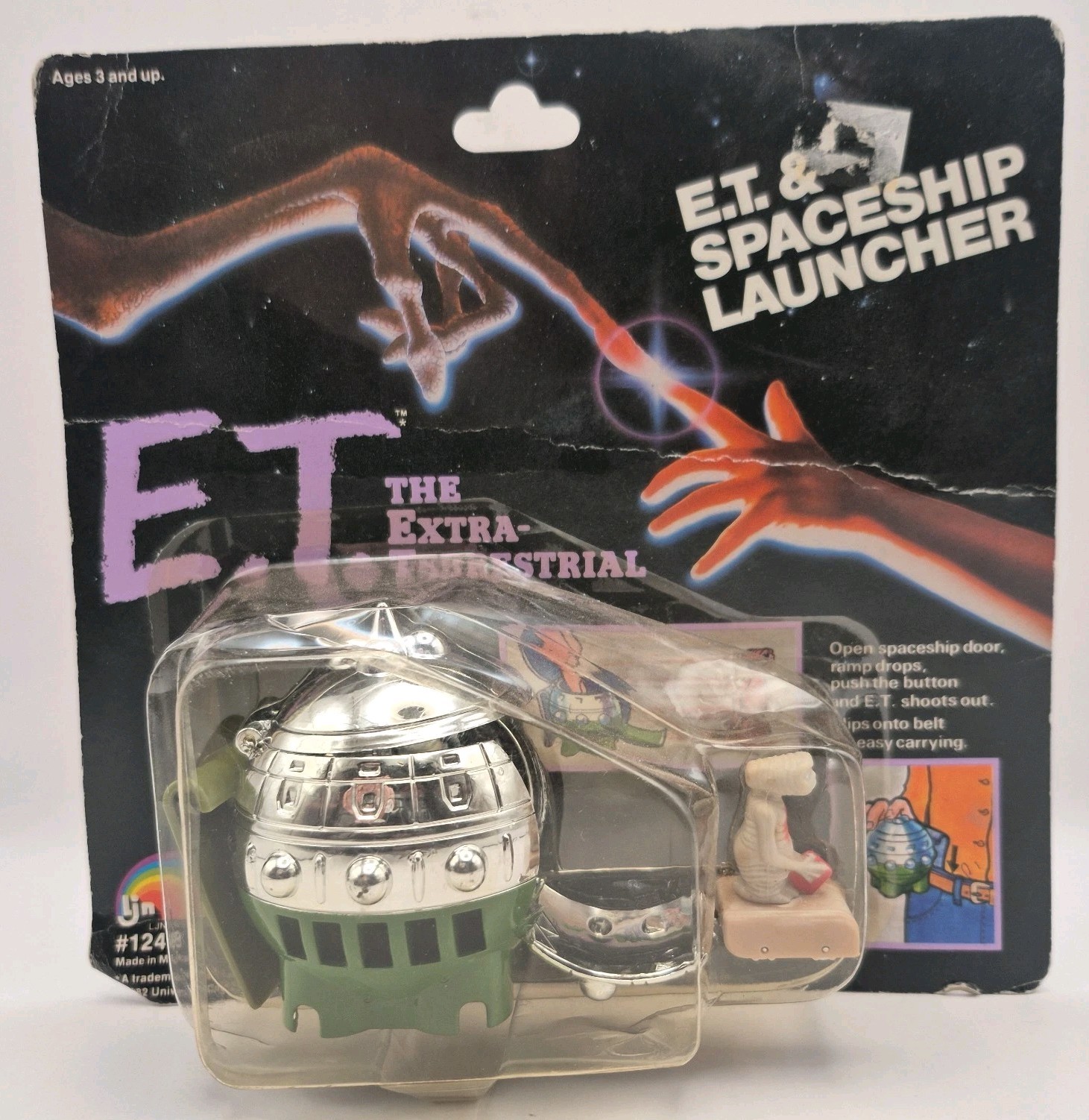 1982 LJN E.T. The Extra Terrestrial ET And Spaceship Launcher On Card Sealed