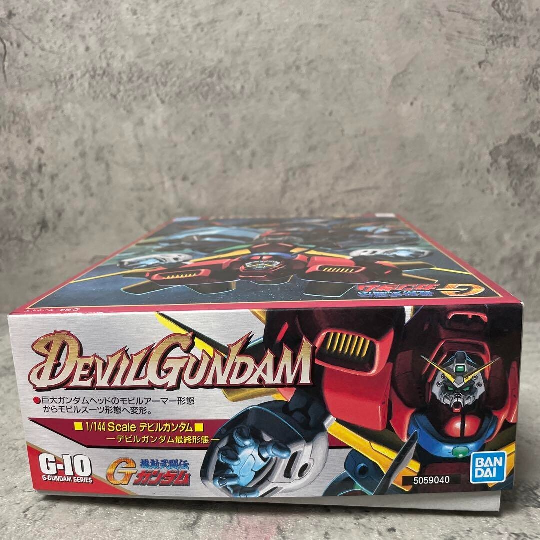 Devil Gundam Plastic Model kit 1/144 Mobile Fighter G Gundam Bandai Japan New