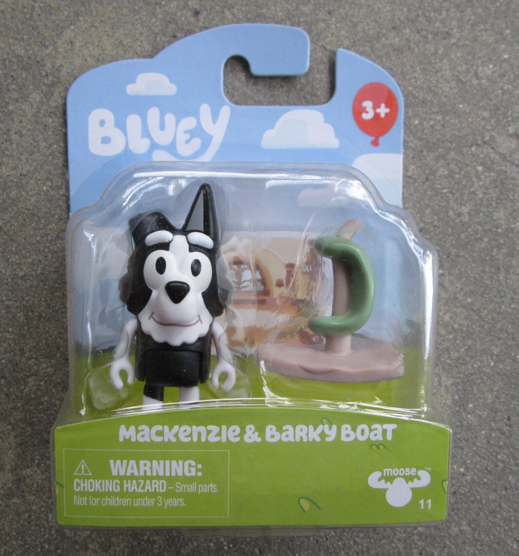 Bluey & Friends Mackenzie & Barky&rsquo;s Boat Action Figure Toy 2in
