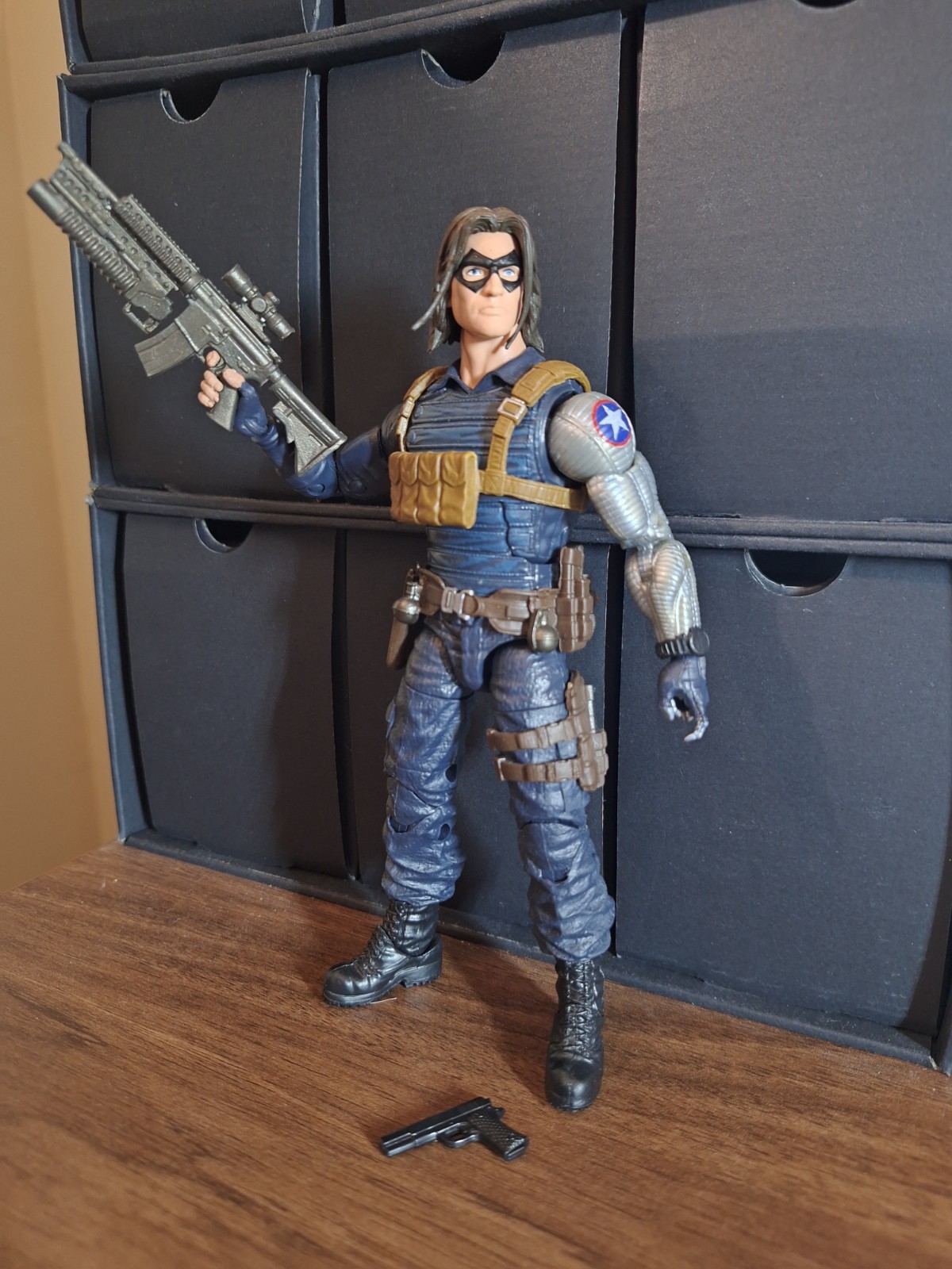 Marvel Legends Winter Soldier Crimson Dynamo No Baf Wave Bucky Barnes
