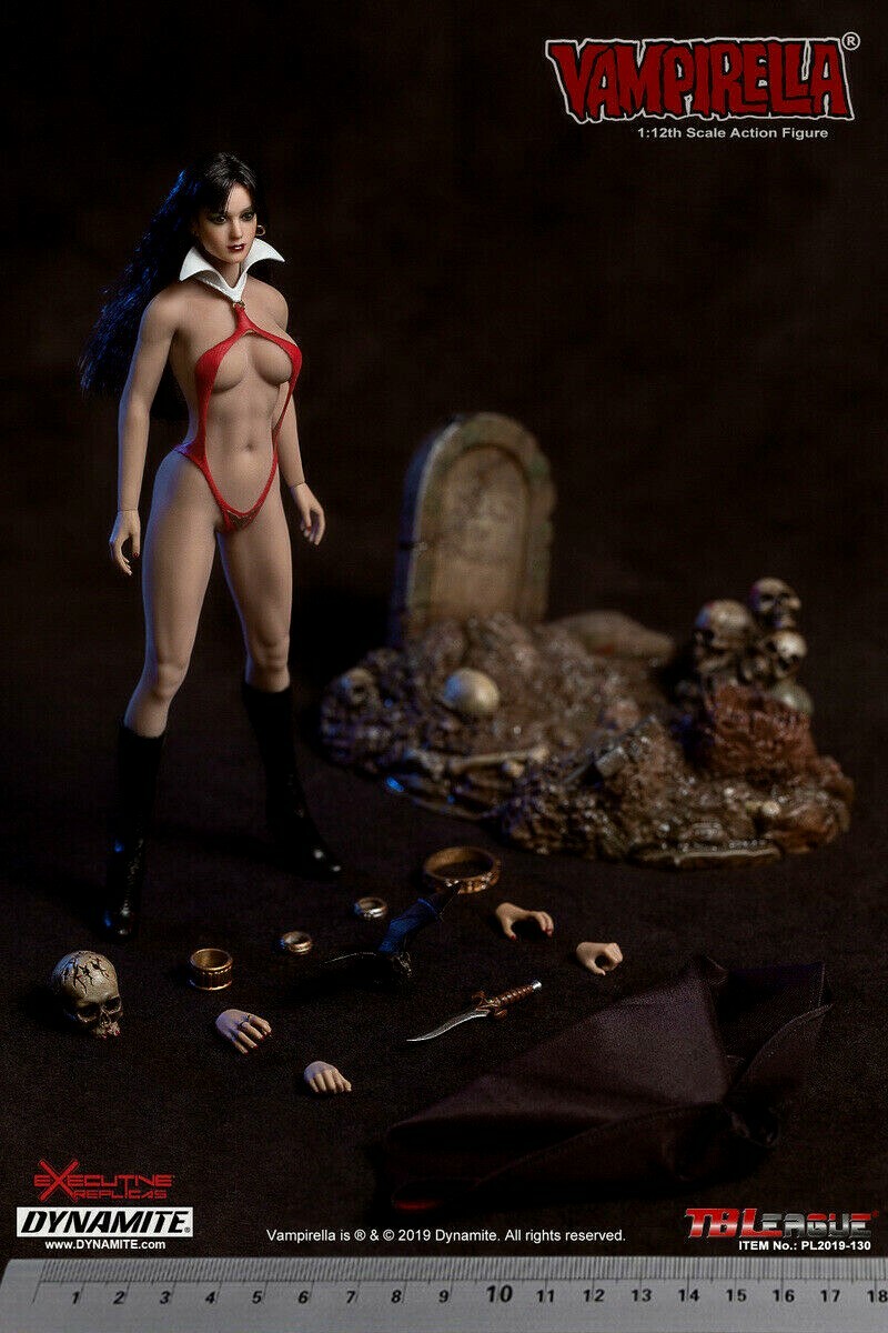 TBL VAMPIRELLA AND THE DEMON Vampire Horror 1/12 Scale ~2 FIGURE LOT / $75 OFF