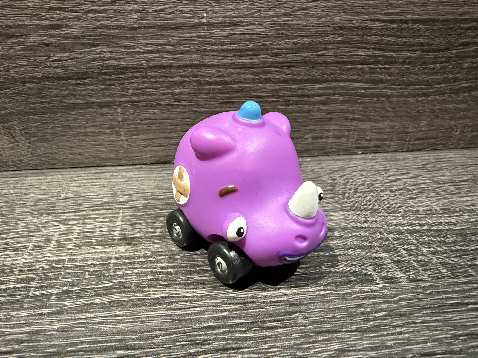 Fisher Price Disney Jungle Junction LANCE Roadway Racers Purple Car Toy Car