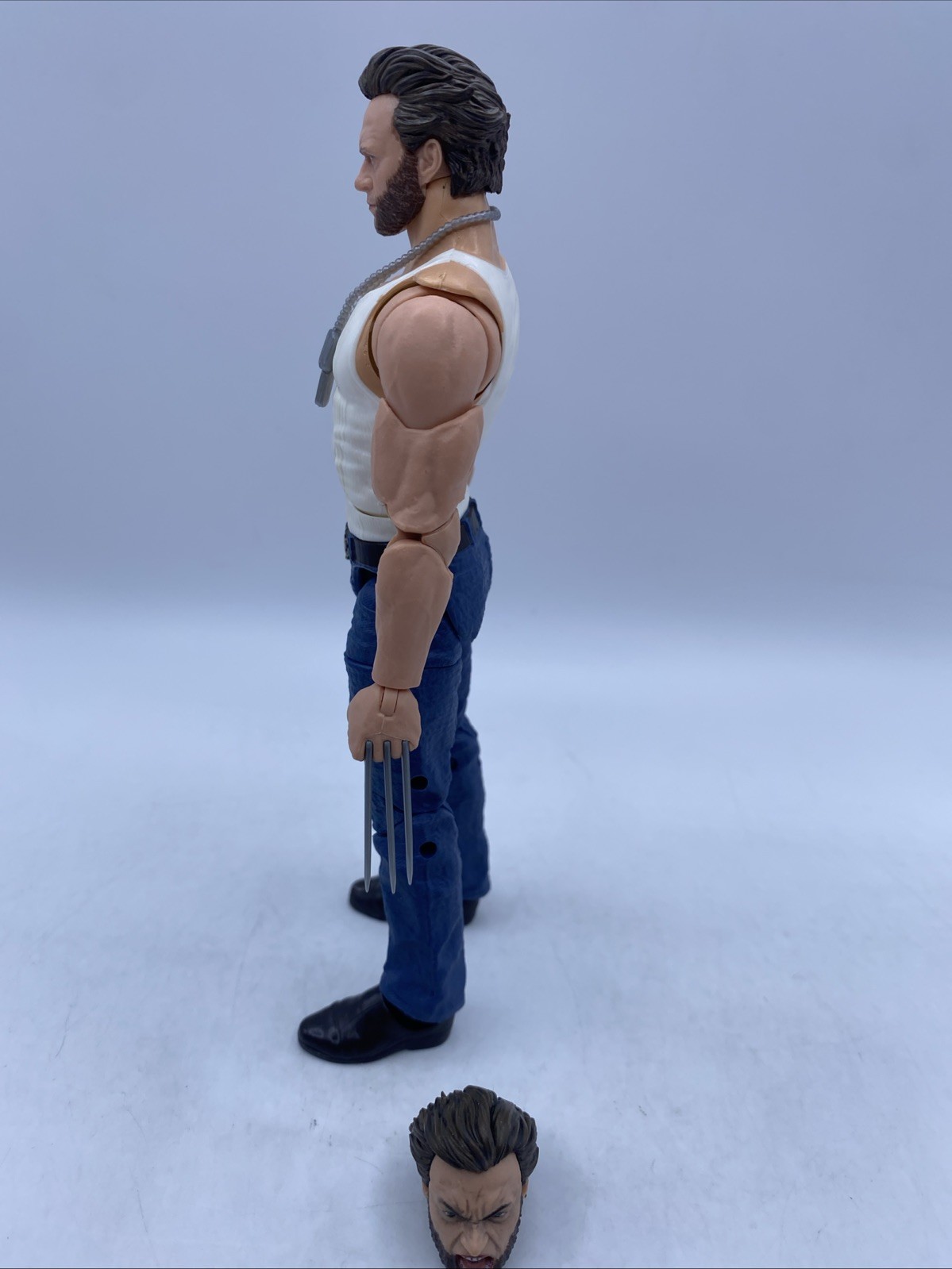 Marvel Legends Amazon Exclusive Wolverine Movie Hugh Jackman -READ (B)