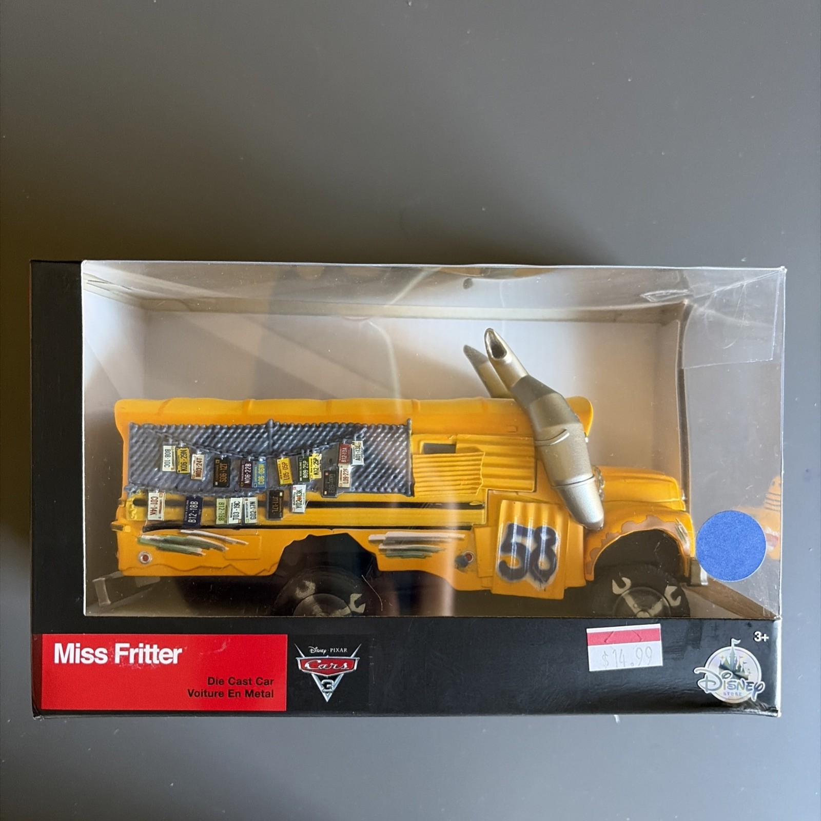 Disney Store CARS MISS FRITTER VHTF – New in Box 1:43 Scale Die Cast