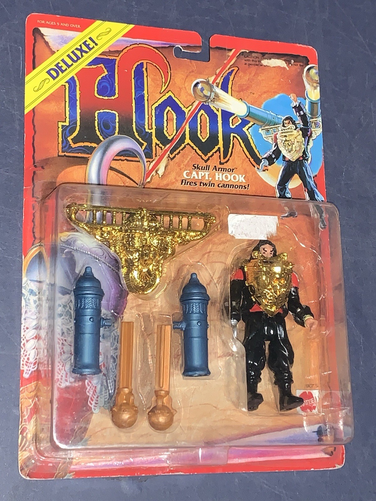 Vintage 1991 Peter Pan Hook Deluxe Skull Armor Captain Hook Action Figure New