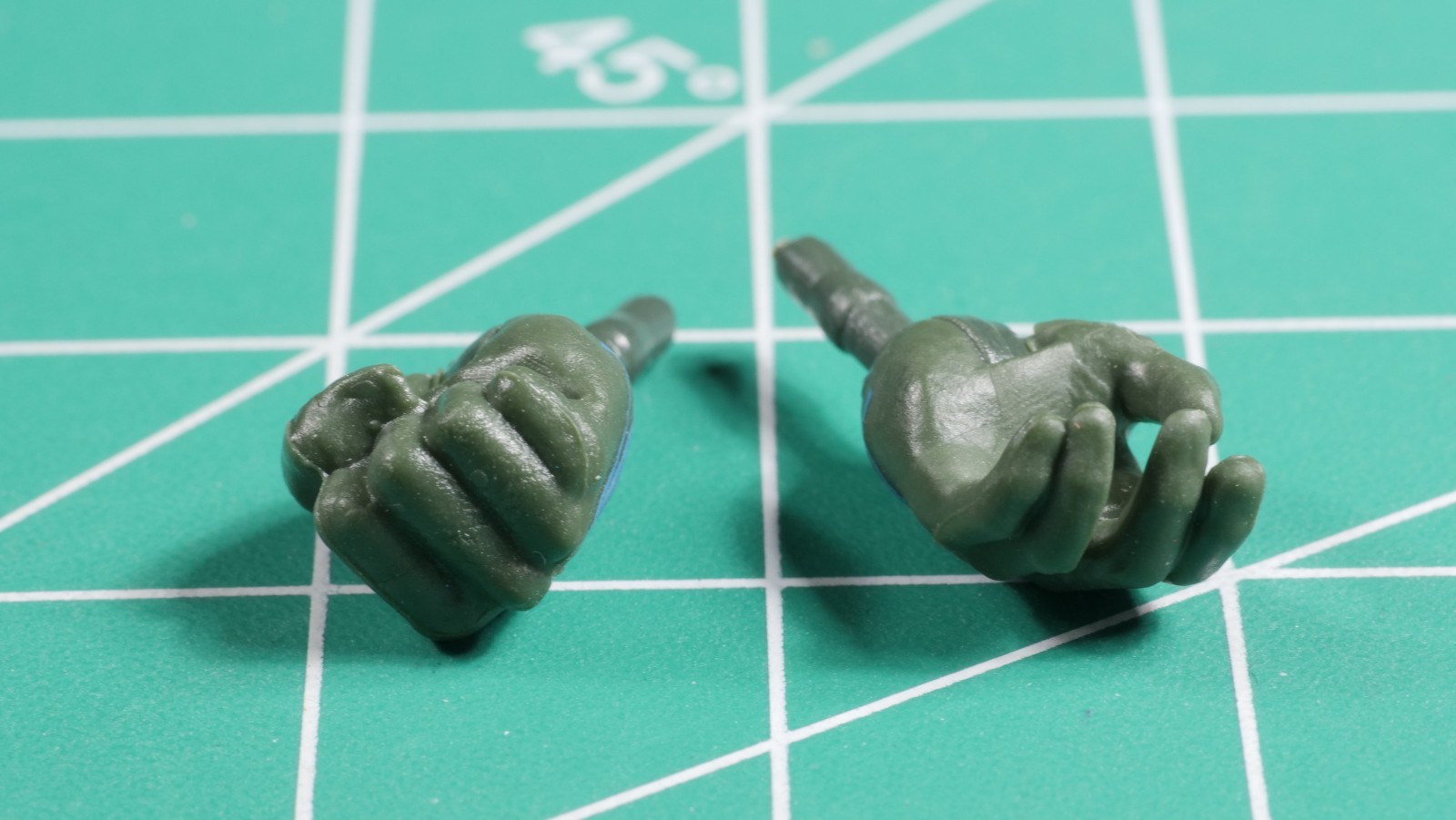 Hasbro Marvel Legends Custom Fodder 6&Prime; 1/12 Scale Nakia Pair of Fist Hands