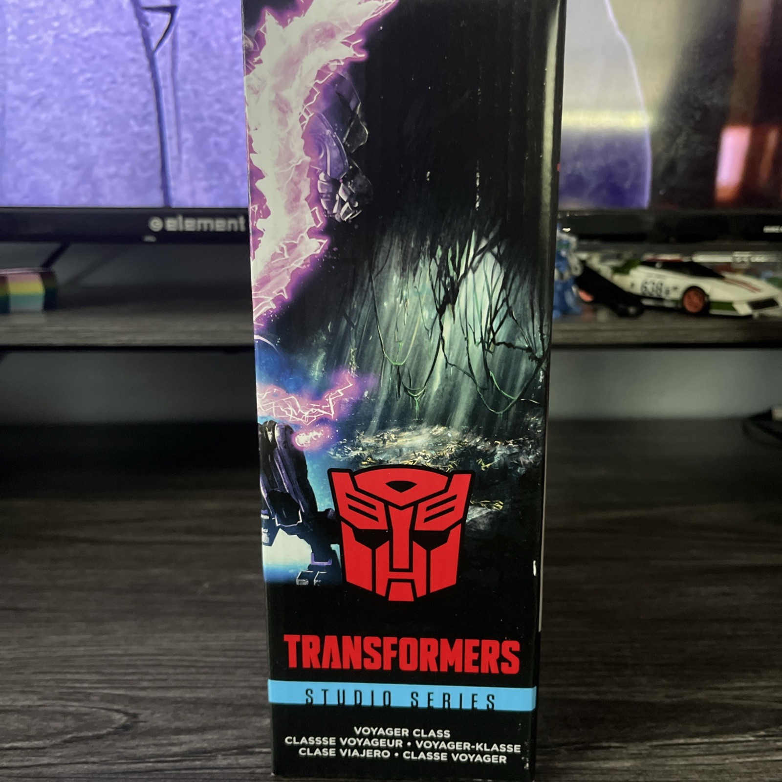 TRANSFORMERS STUDIO SERIES TRANSFORMERS ONE ALPHA TRION (COMPLETE)