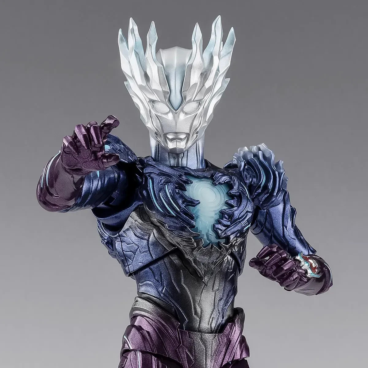 Premium Bandai S.H.Figuarts ULTRAMAN SAGA (Brown Box)