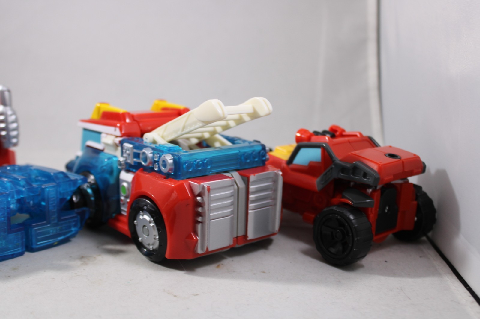 Transformers Playskool Heroes Rescue Bots Energize Wedge Hot Shot- Optimus Prime