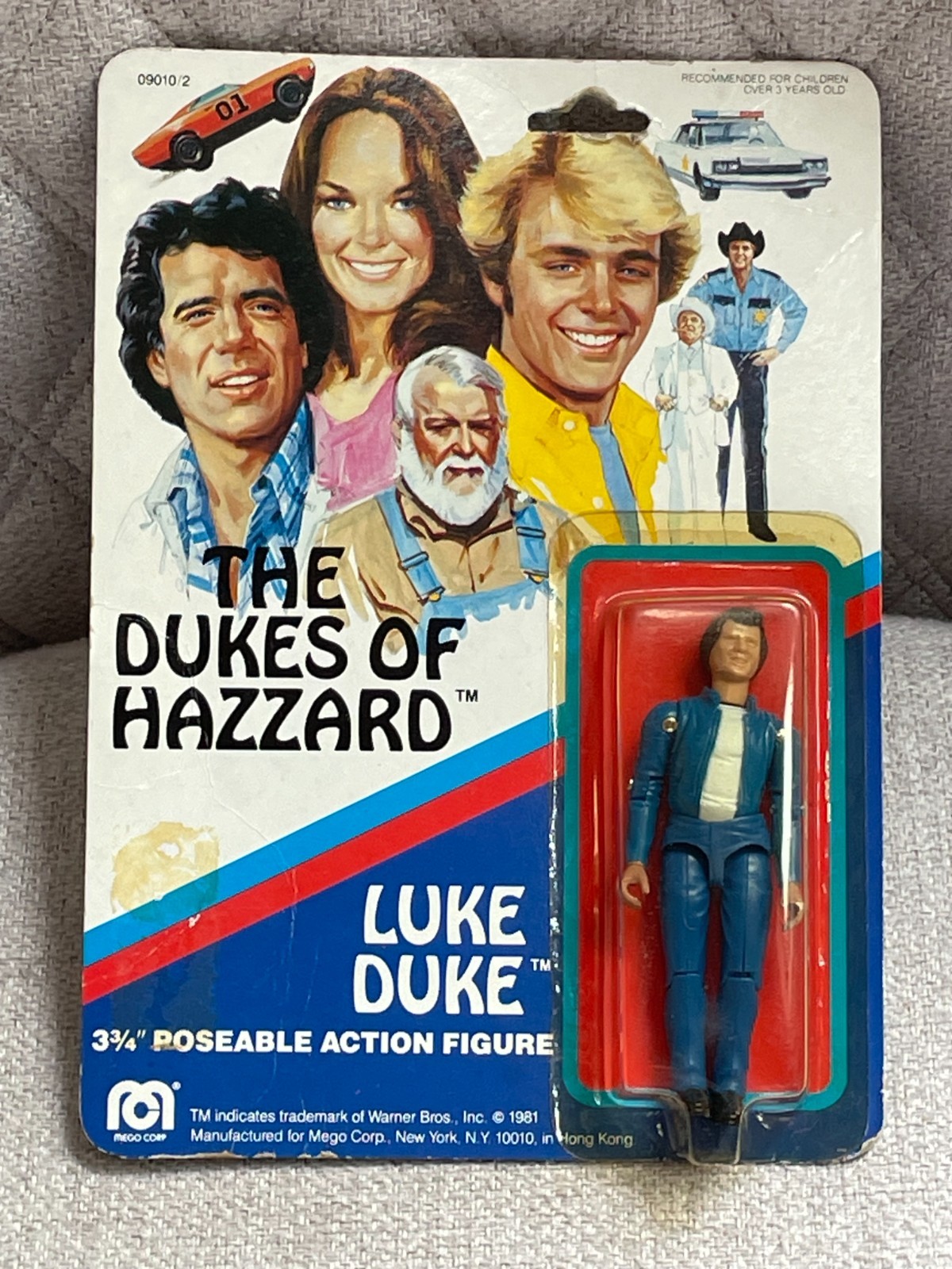 VINTAGE 1981 MEGO THE DUKES OF HAZZARD LUKE DUKE 3.75&Prime; ACTION FIGURE NEW ON CARD