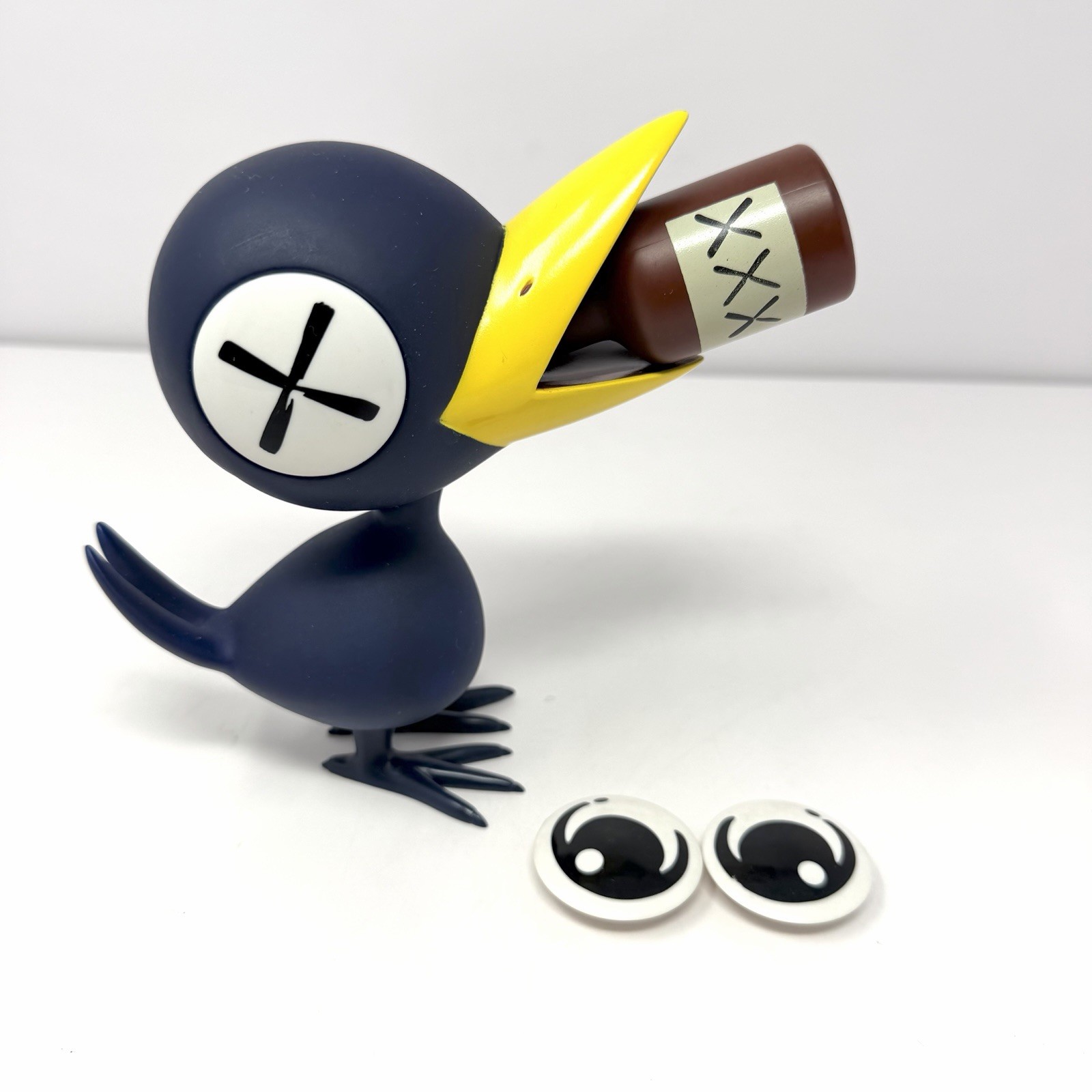 Drinky Crow Vinyl Figure Tony Millionaire Maakies Dark Horse Comics Vinyl Loose