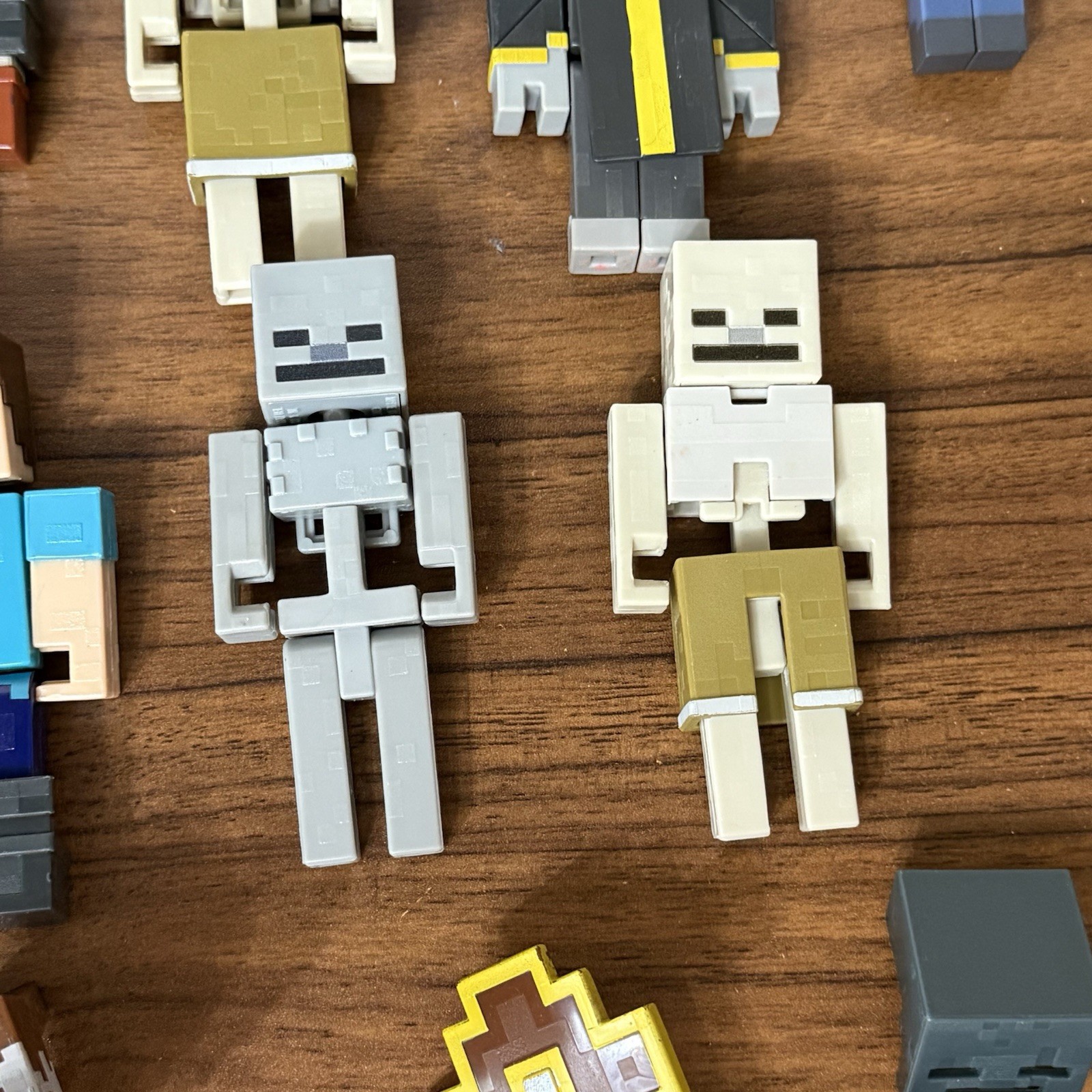 Minecraft Figure Lot Hoglin Hex Hal Enderman Skeleton Evoker 1&Prime;-3.75&Prime;