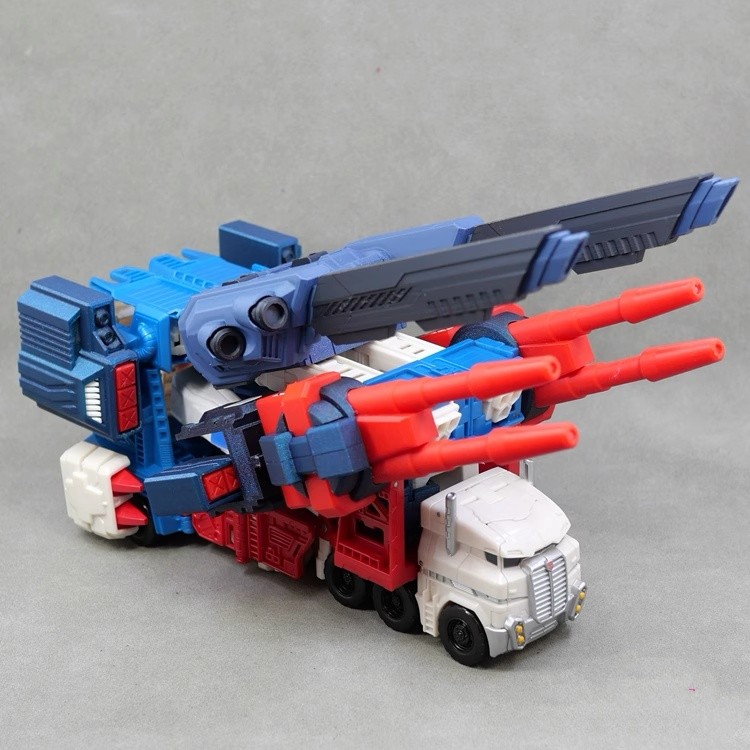 QQT 3D DIY Battle Upgrade Kit For Combiner Wars Ultra IDW Magnus Accessories