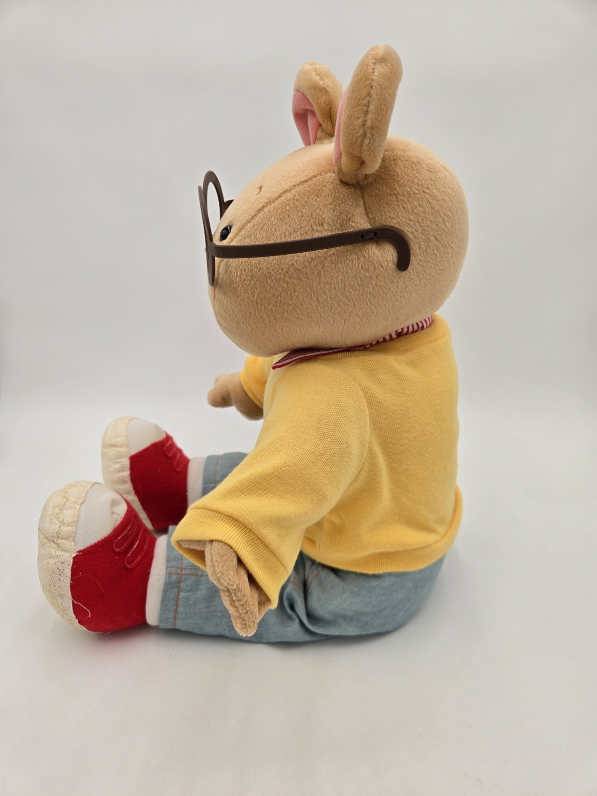 Arthur the Aardvark PBS ActiMates Interactive Talking Plush Toy Animal 22&Prime;