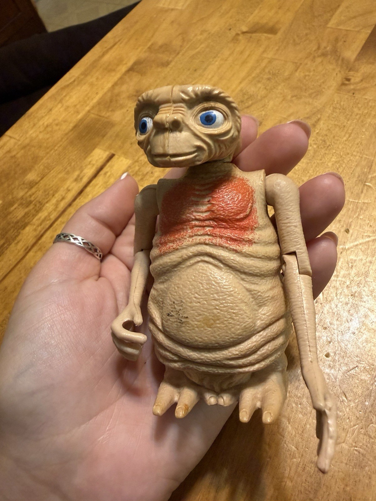E.T. the Extra-Terrestrial E.T. Alien Action Figure Beige Plastic