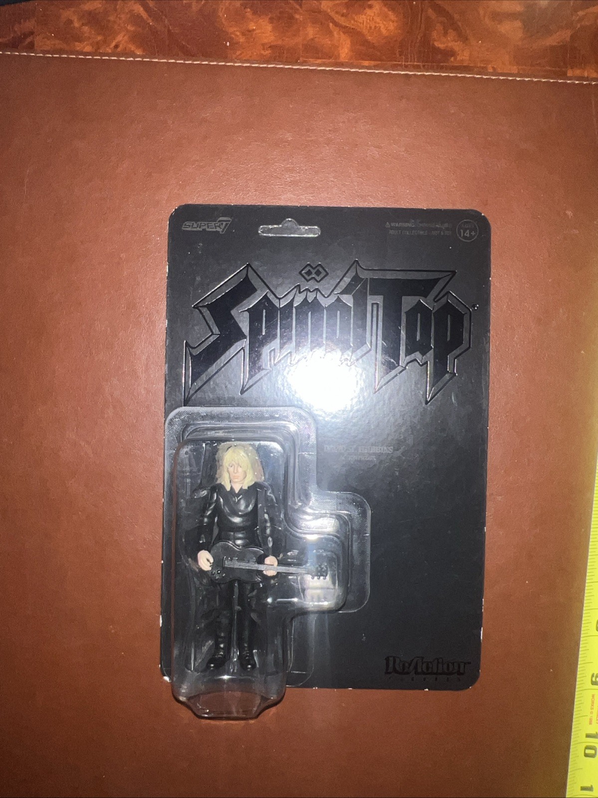 Spinal Tap Reaction Figures Wave 02 – David St. Hubbins (None More Black)
