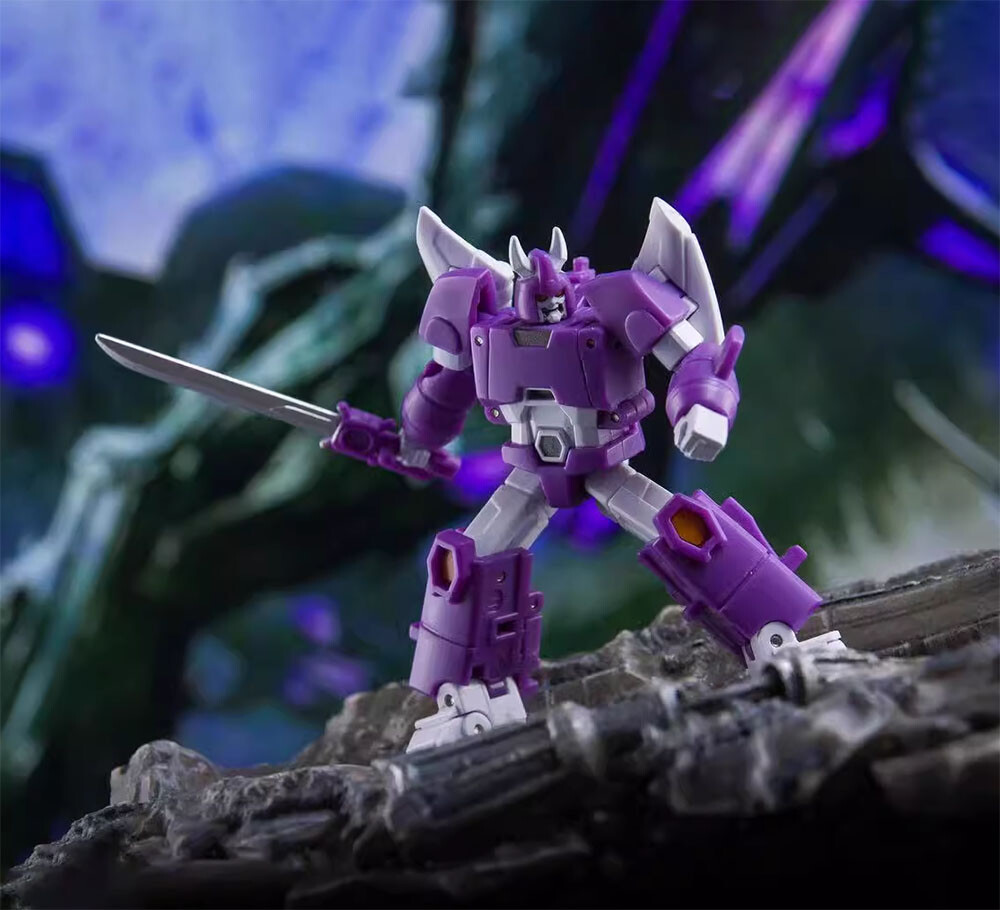 Dr Wu DW-E34M Wasp Bee DW-E35S Wingman Cyclonus Action Figure toy in stock
