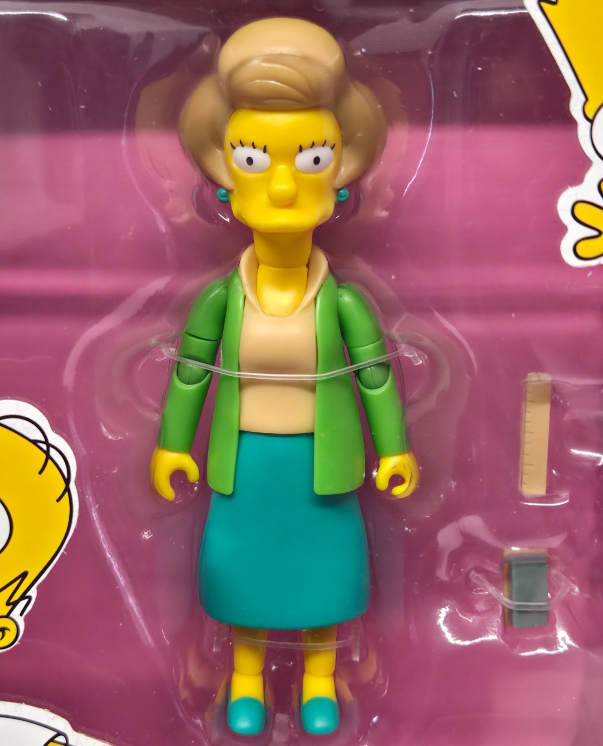 EDNA KRABAPPEL – The Simpsons Wave 5 Jakks Pacific 5&Prime; Action Figure NEW IN STOCK