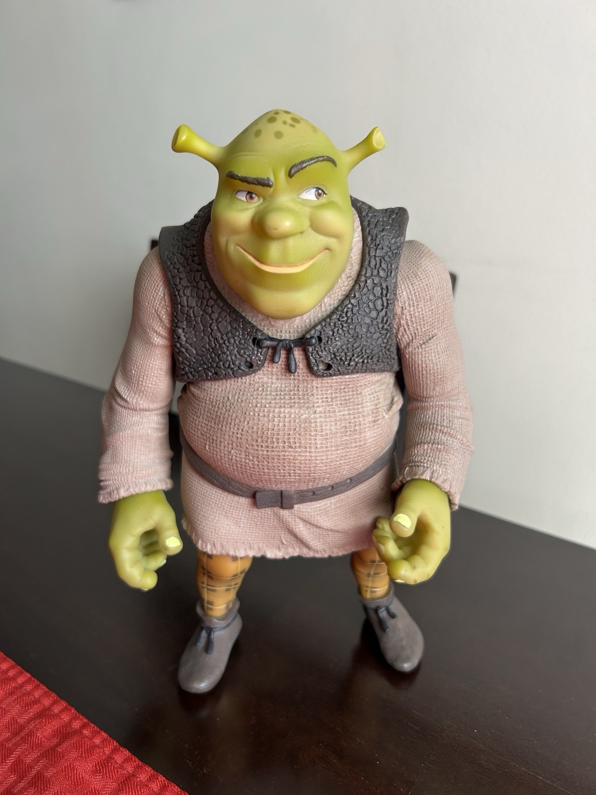 Dream Works Shrek Hard Plastic Figure