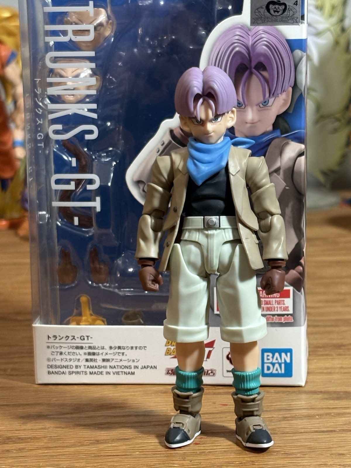 SH Figuarts Trunks Dragon Ball GT P. Bandai – *BROKEN WRIST PEG* see description