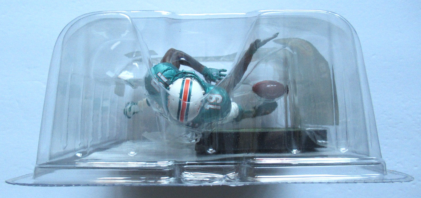 MCFARLANE BRANDON MARSHALL NFL SERIES 26 DOLPHINS WR 6&Prime; ROOKIE FIGURE NEW SEALED