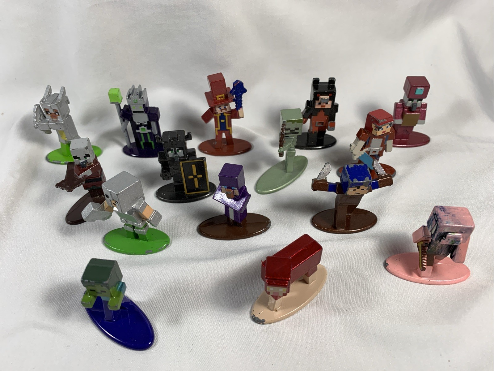 Set of 15-Minecraft Dungeons Nano- Metal Die-Cast Collectible Figures