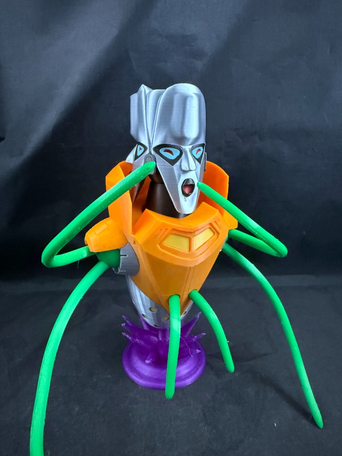 Quintesson Engineer from G1 Dweller in the Depths