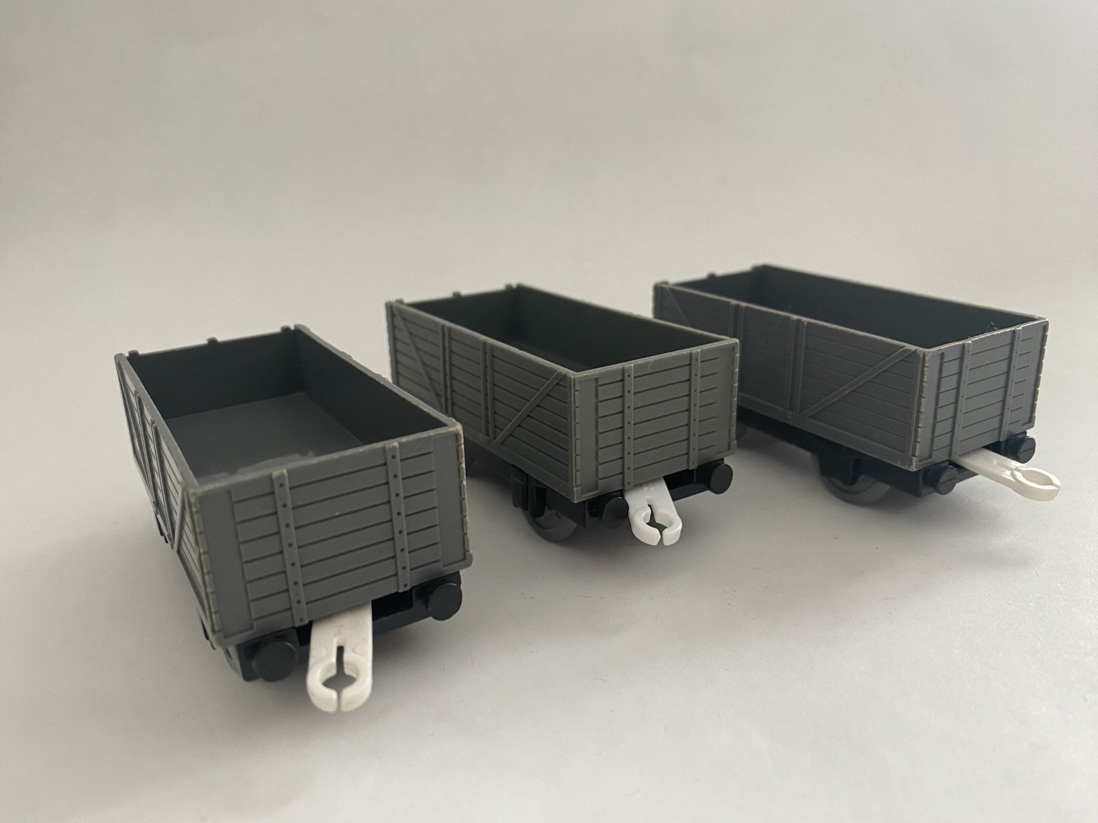 Thomas & Friends Trackmaster Troublesome Truck Lot Empty Wagons Lot of 3