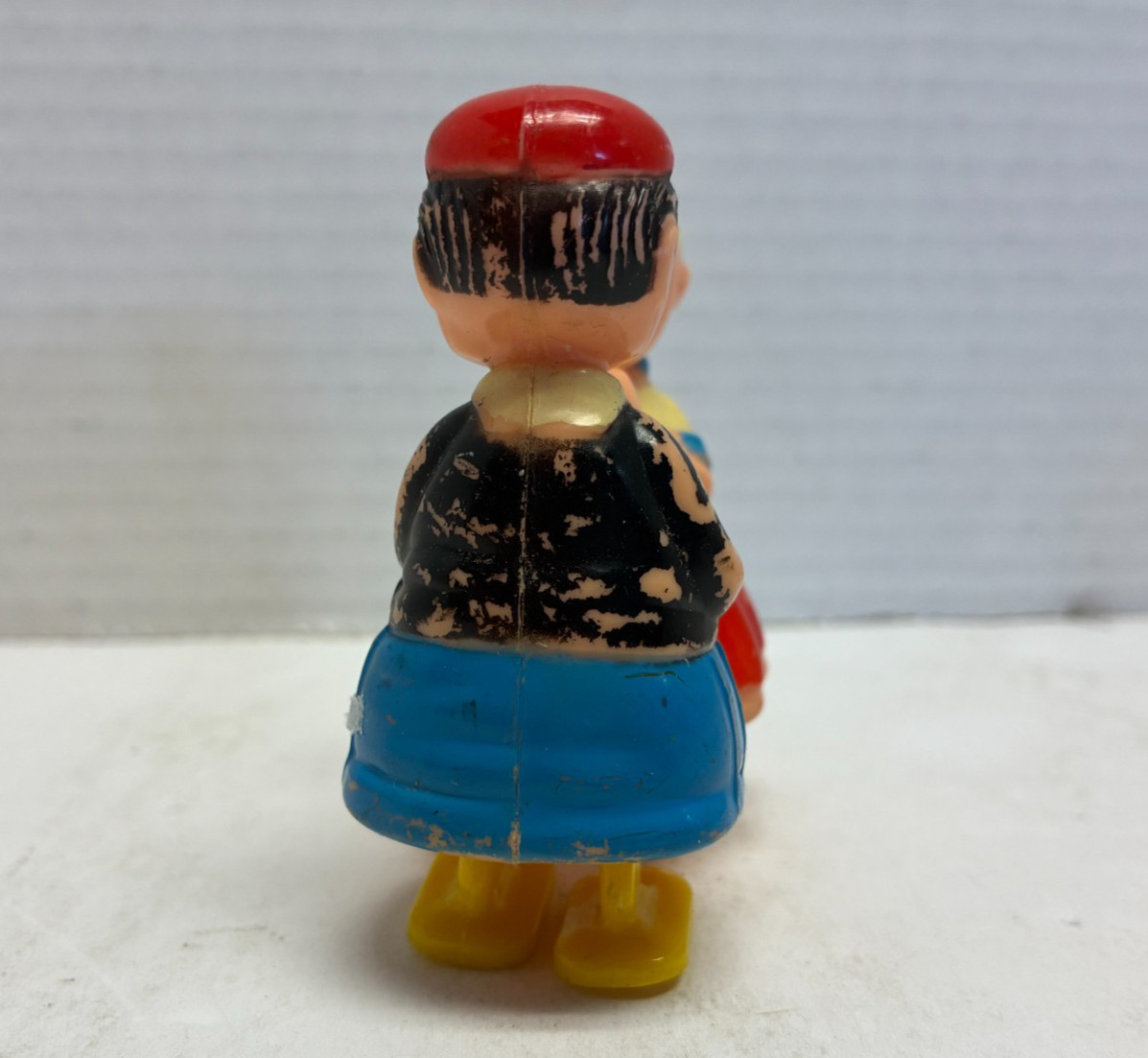 F4 VTG Marx Hard Plastic Dancing Couple & Gunslingers Ramp Walkers 1950&rsquo;s