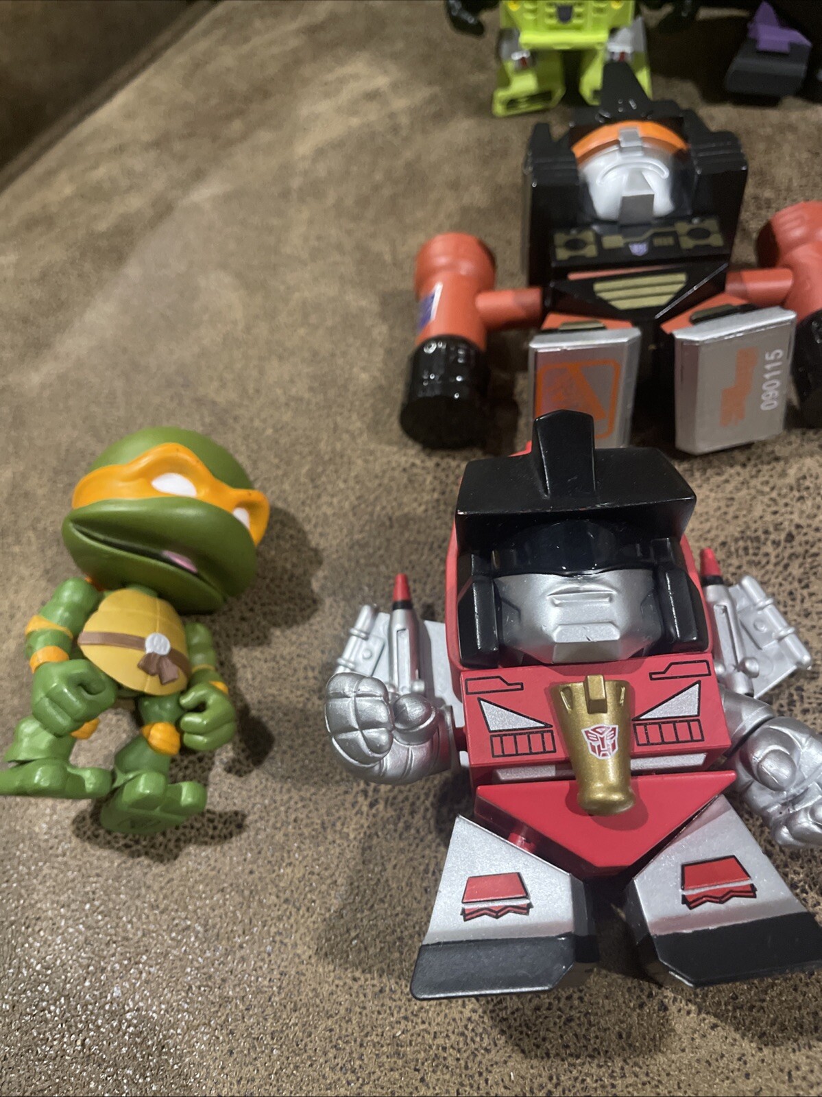 Transformers Loyal Subjects Lot of 6 And A Ninja Turtle