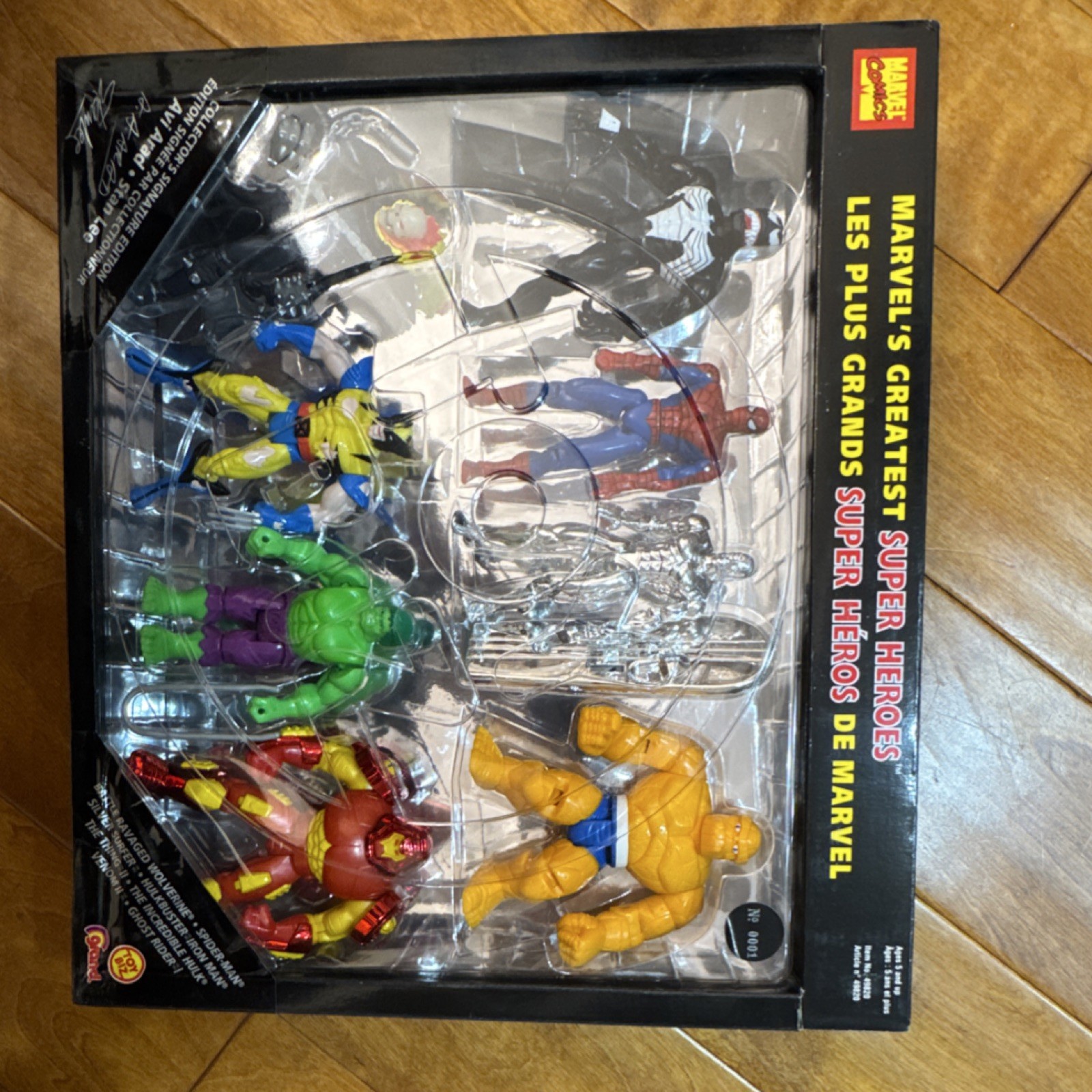 Marvel Super Heroes Action Figure Collection Signed No. 0001 Hulk Venom